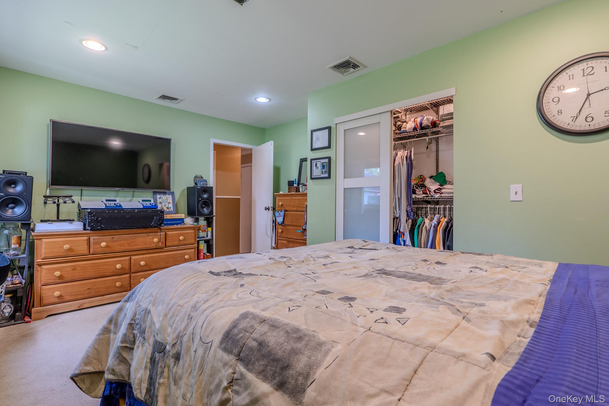 161 Shinnecock Avenue, Mastic, NY 11950