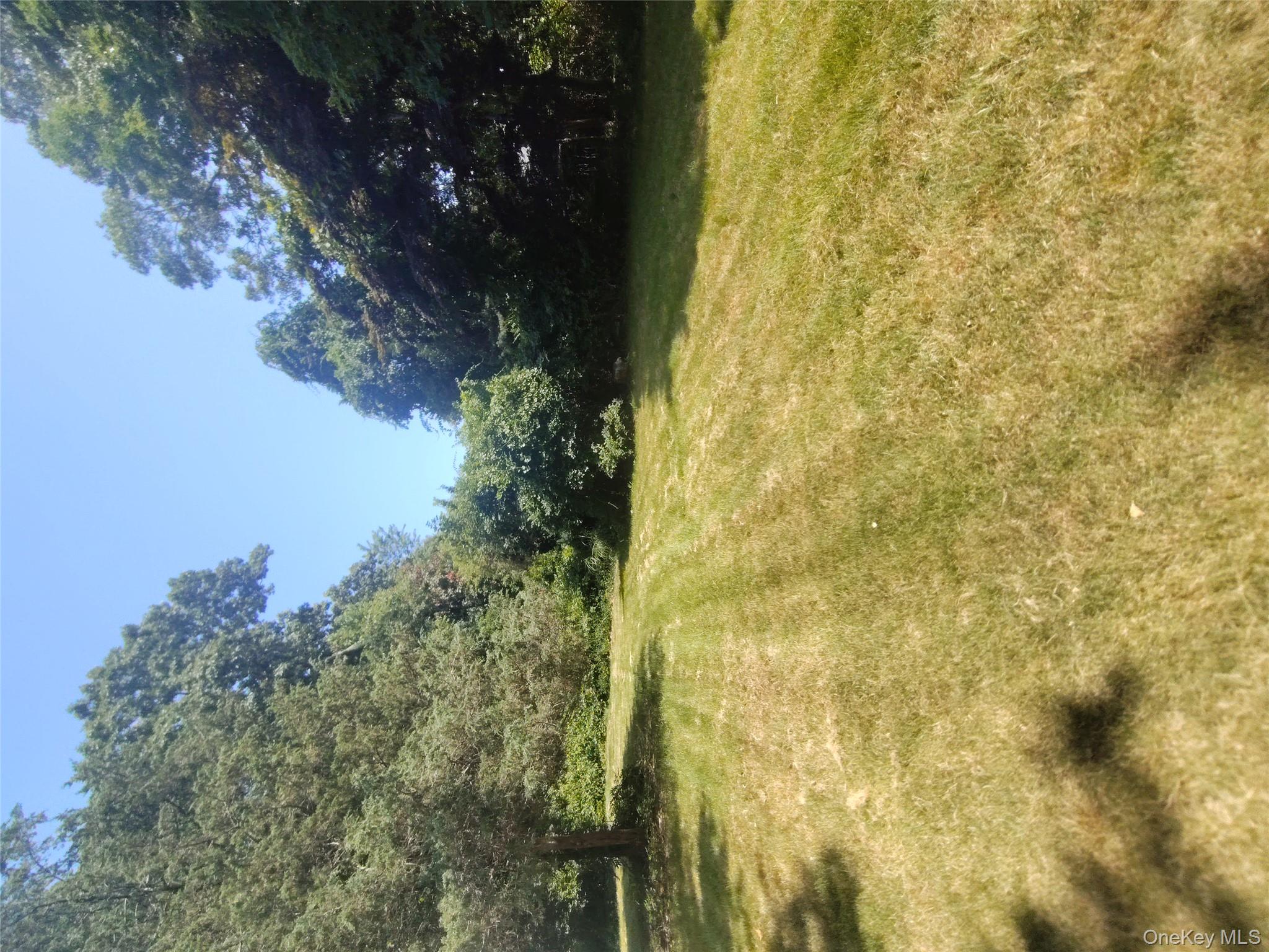 121 Woodland Drive, Mastic Beach, NY 11951