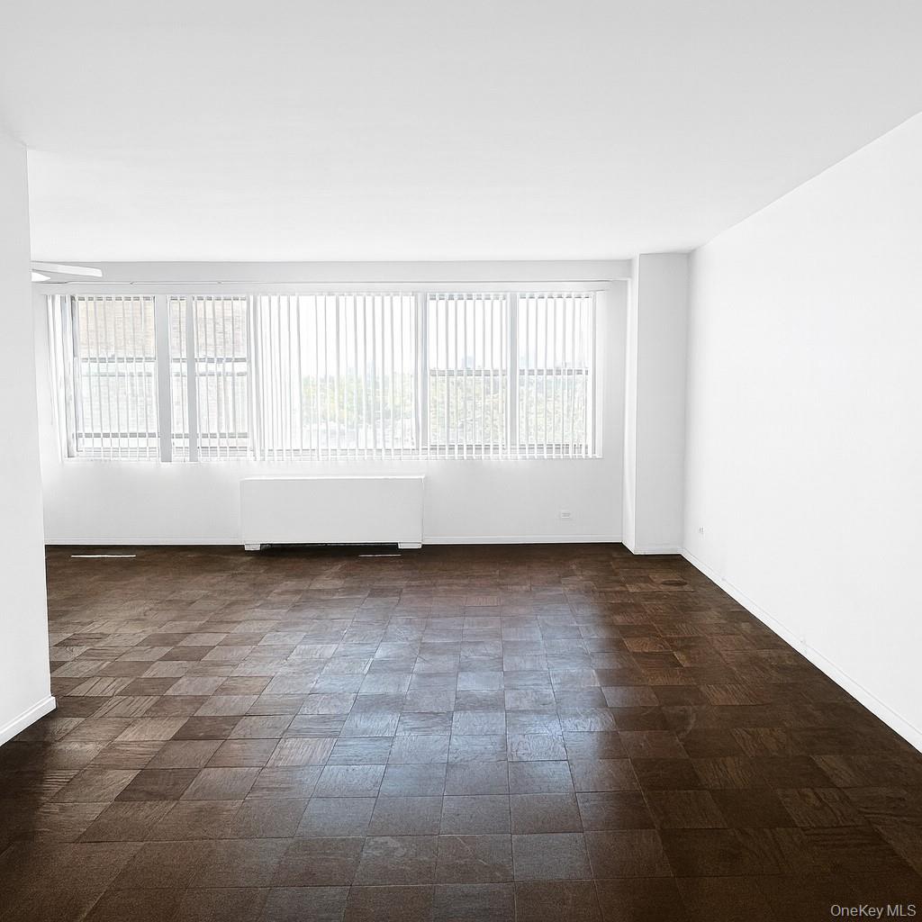 61-20 Grand Central Parkway # B600, Forest Hills, NY 11375