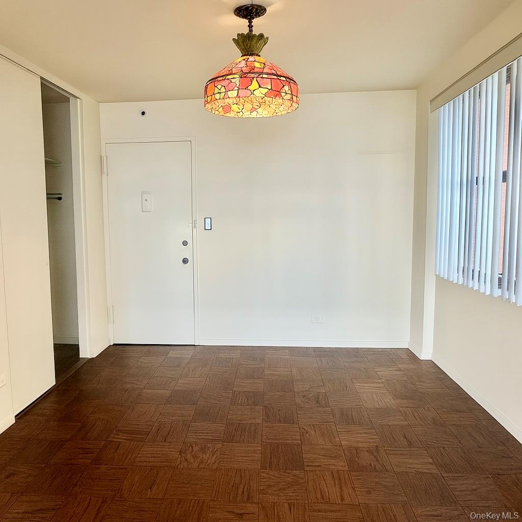 61-20 Grand Central Parkway # B600, Forest Hills, NY 11375