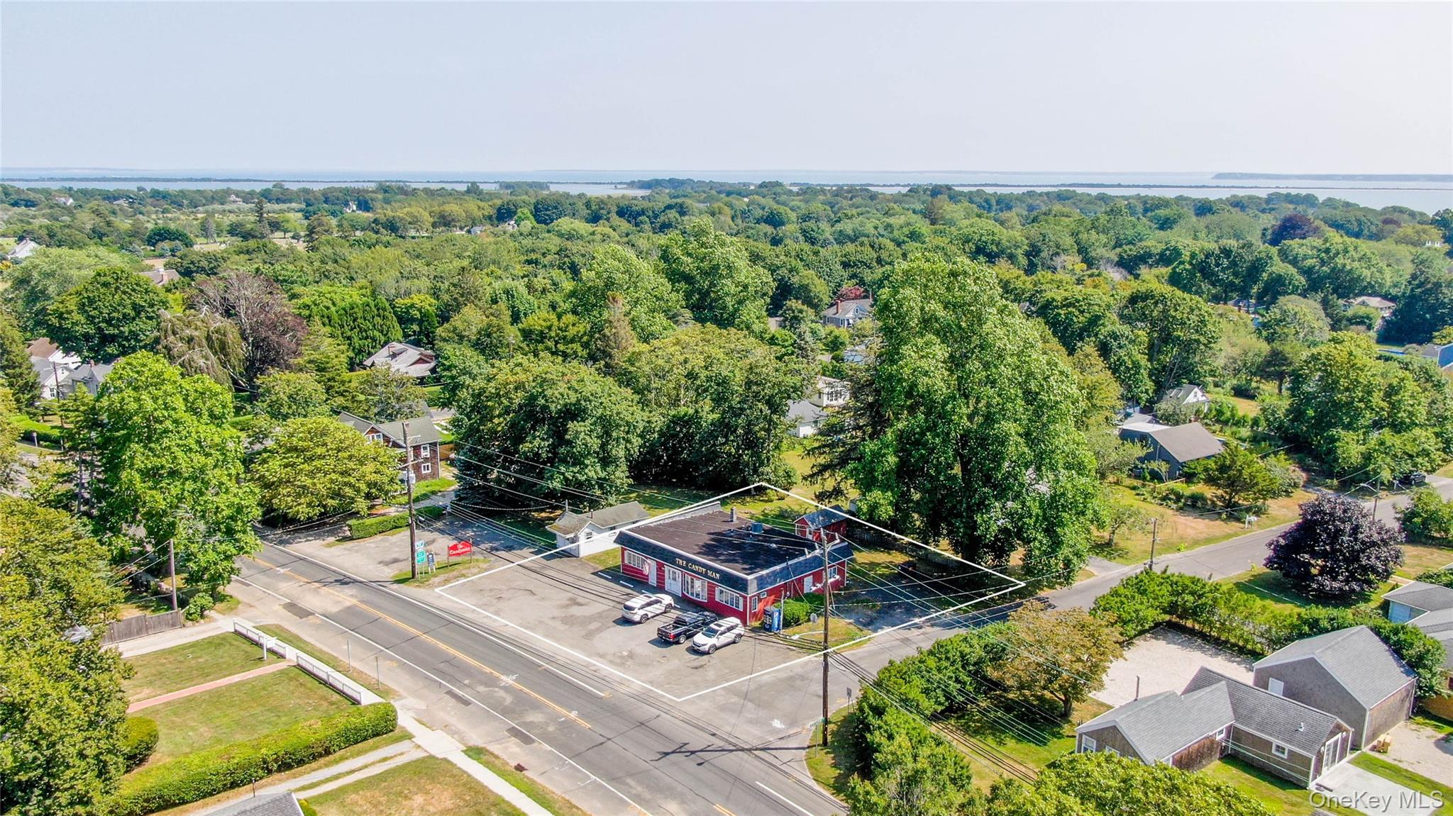 22350 Main Road, Orient, NY 11957
