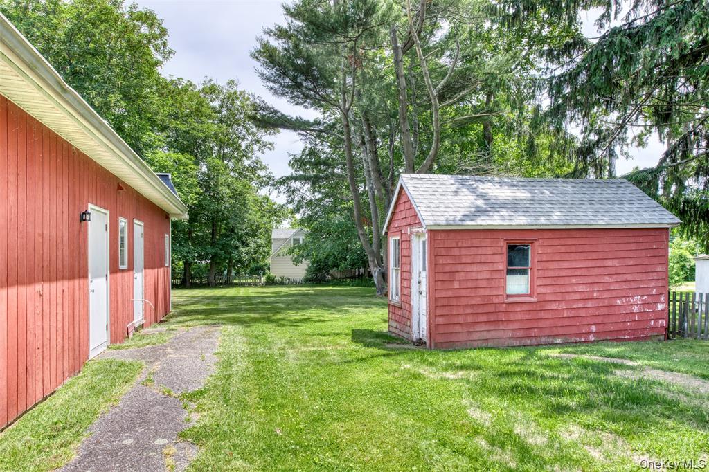 22350 Main Road, Orient, NY 11957