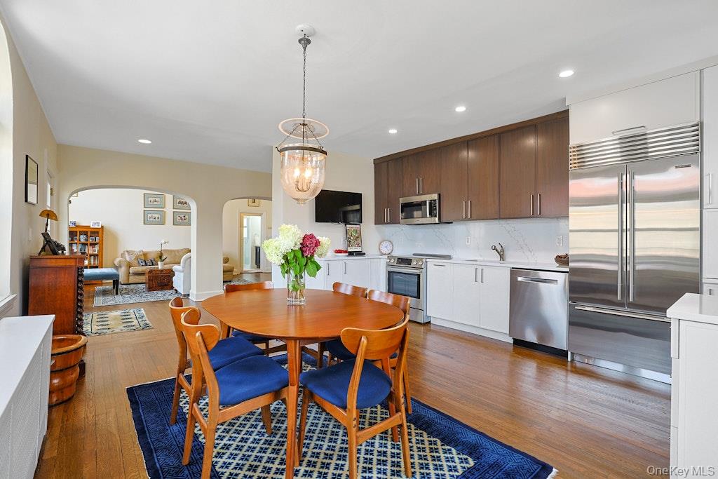 17 N Chatsworth Avenue # 6KL, Larchmont, NY 10538