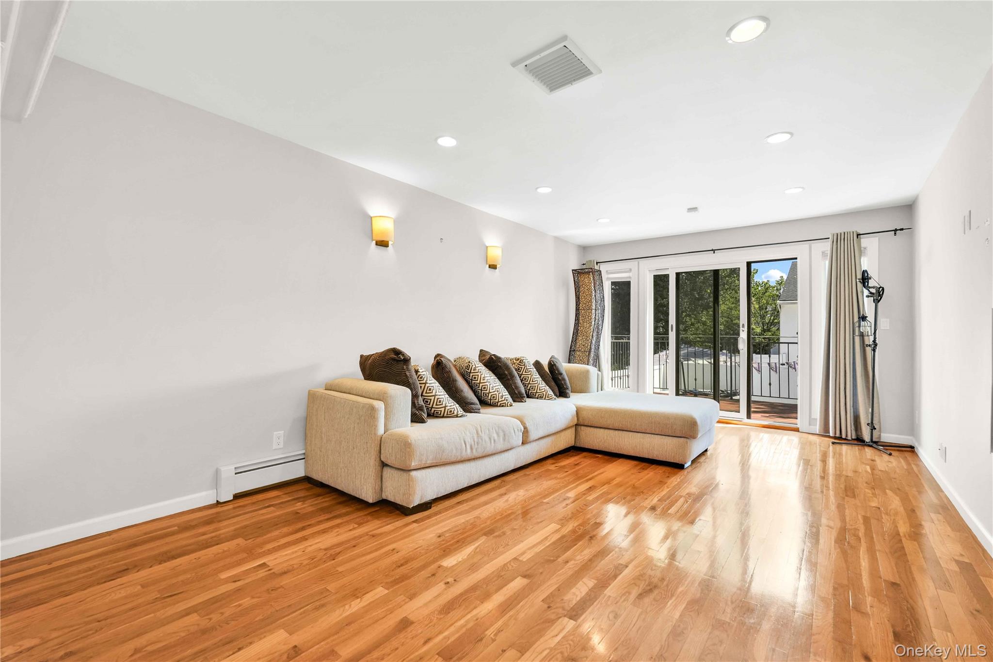 23338 38th Drive, Little Neck, NY 11363