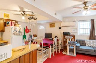 126-08 9th Ave, College Point, NY 11356