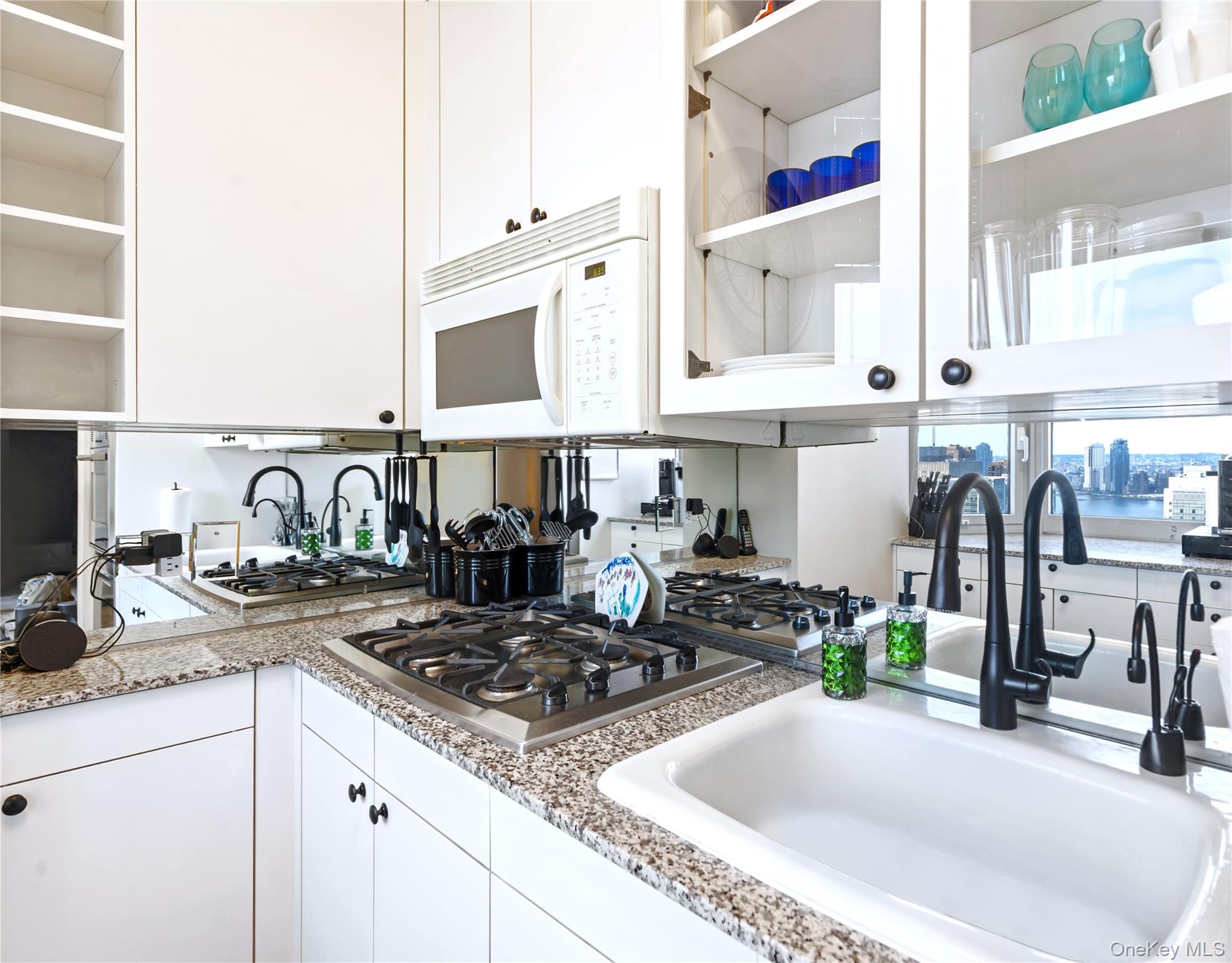 200 E 32nd Street # 32A, New York (Manhattan), NY 10016