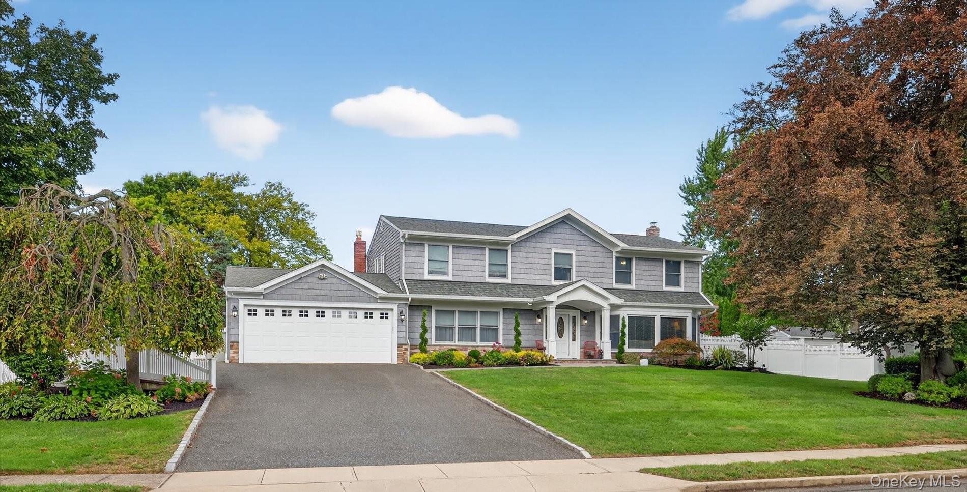4 Cori Lane, East Northport, NY 11731