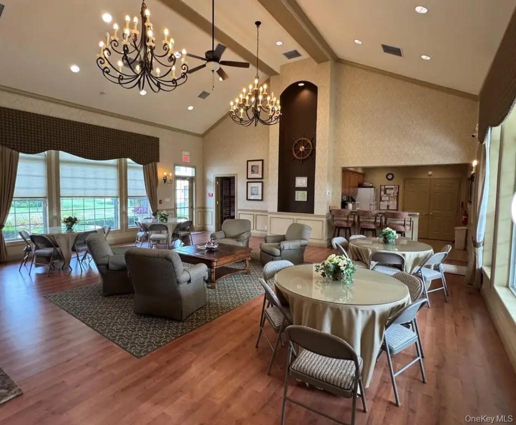 19 Virginia Pine Lane, Bay Shore, NY 11706