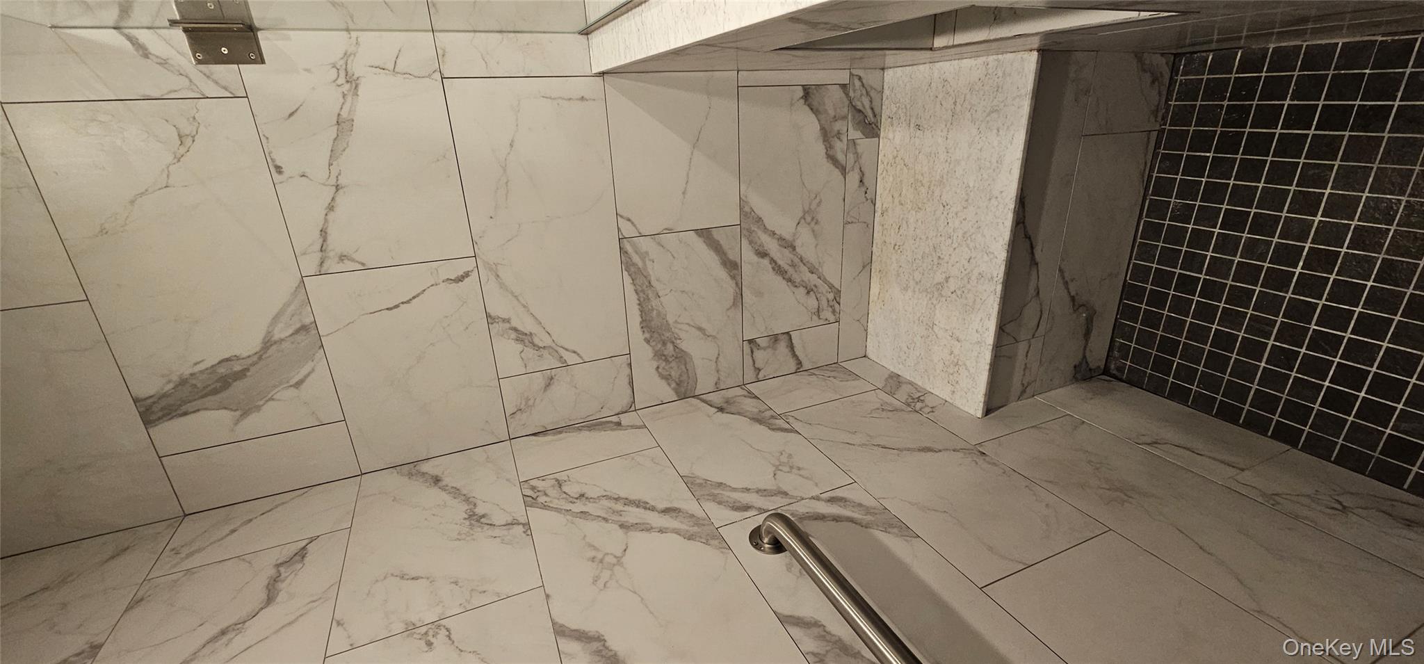 19 Virginia Pine Lane, Bay Shore, NY 11706