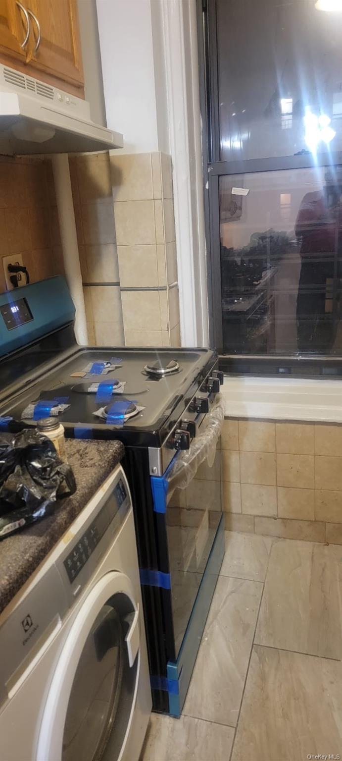 758 Brady Avenue # 411, Bronx, NY 10462