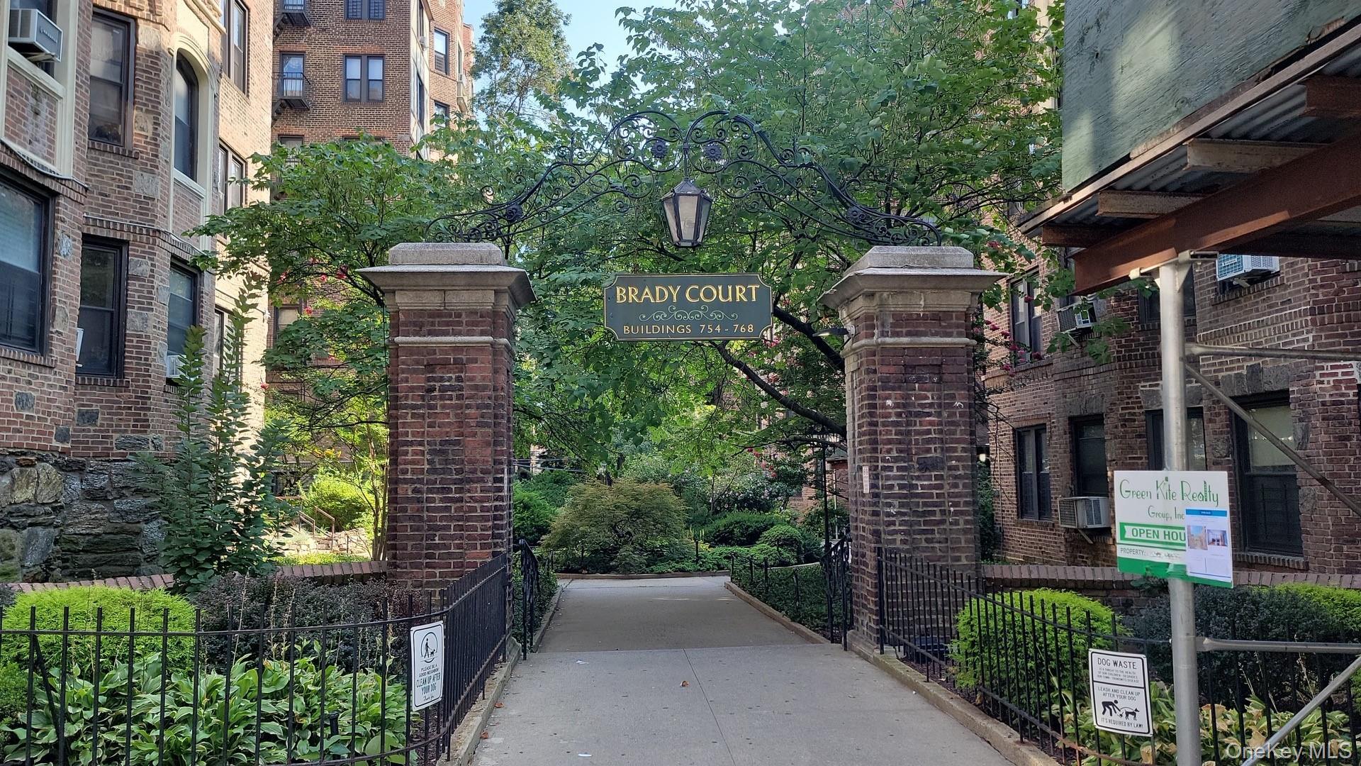 758 Brady Avenue # 411, Bronx, NY 10462