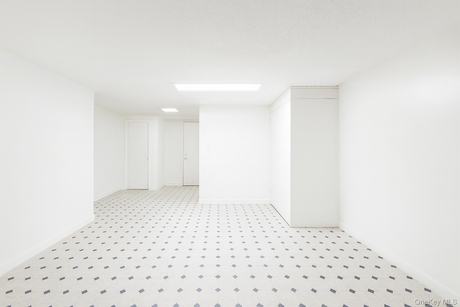 1570 Colden Avenue, Bronx, NY 10462