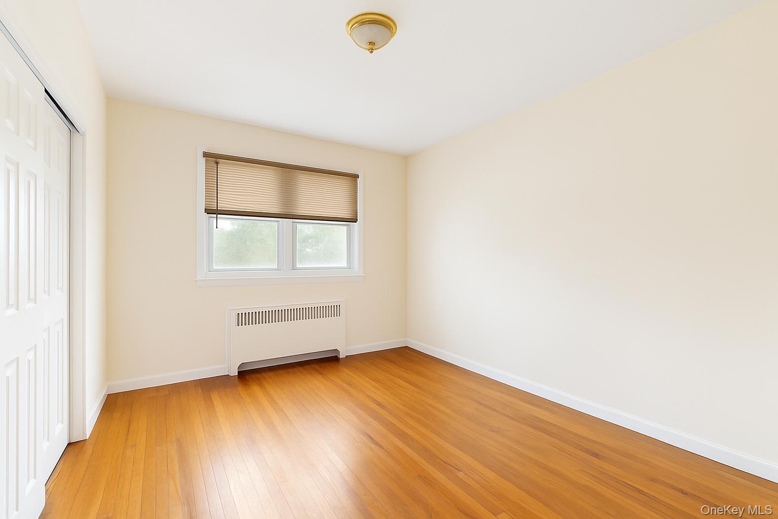 1570 Colden Avenue, Bronx, NY 10462