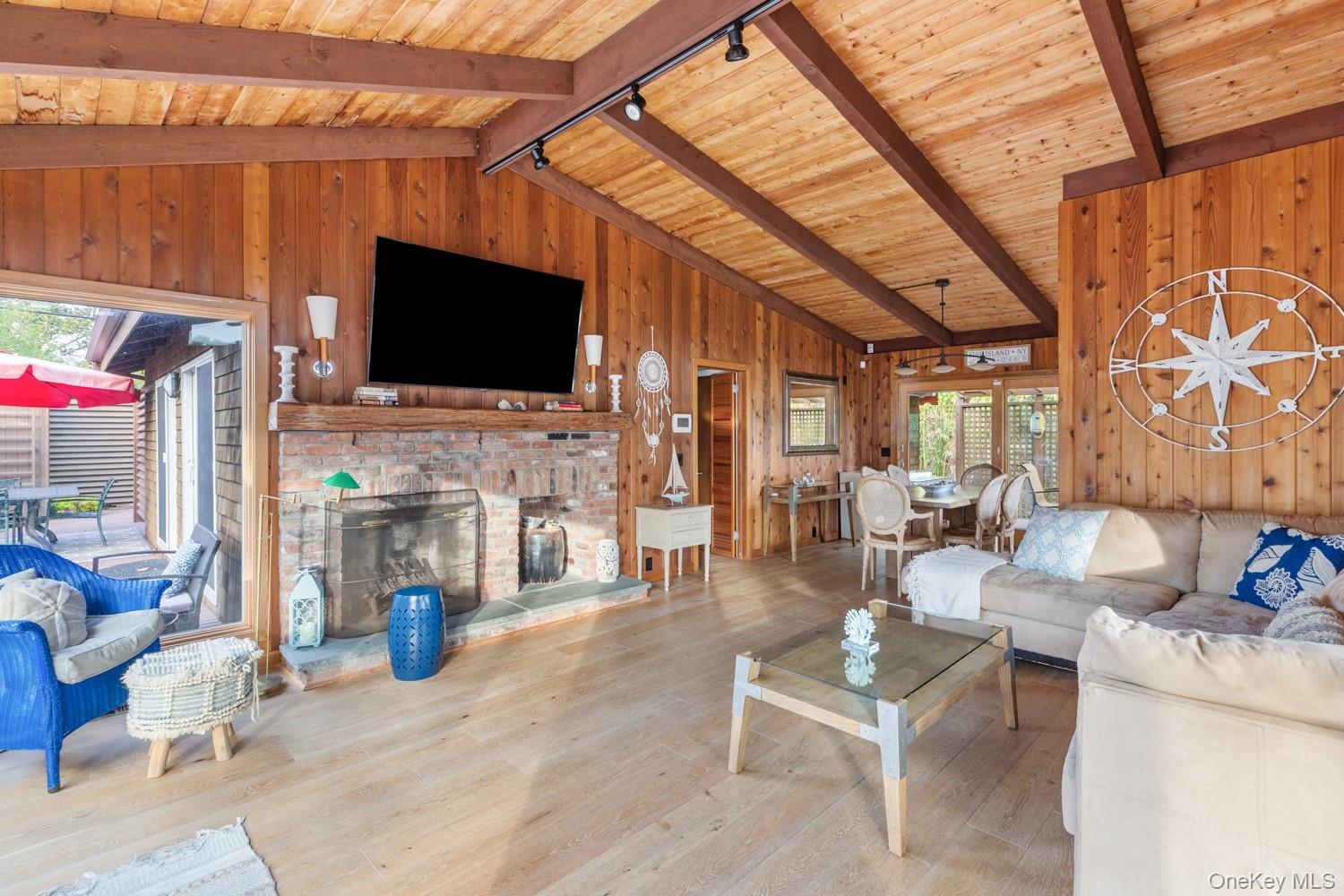 19 Crescent Avenue, Seaview, NY 11770