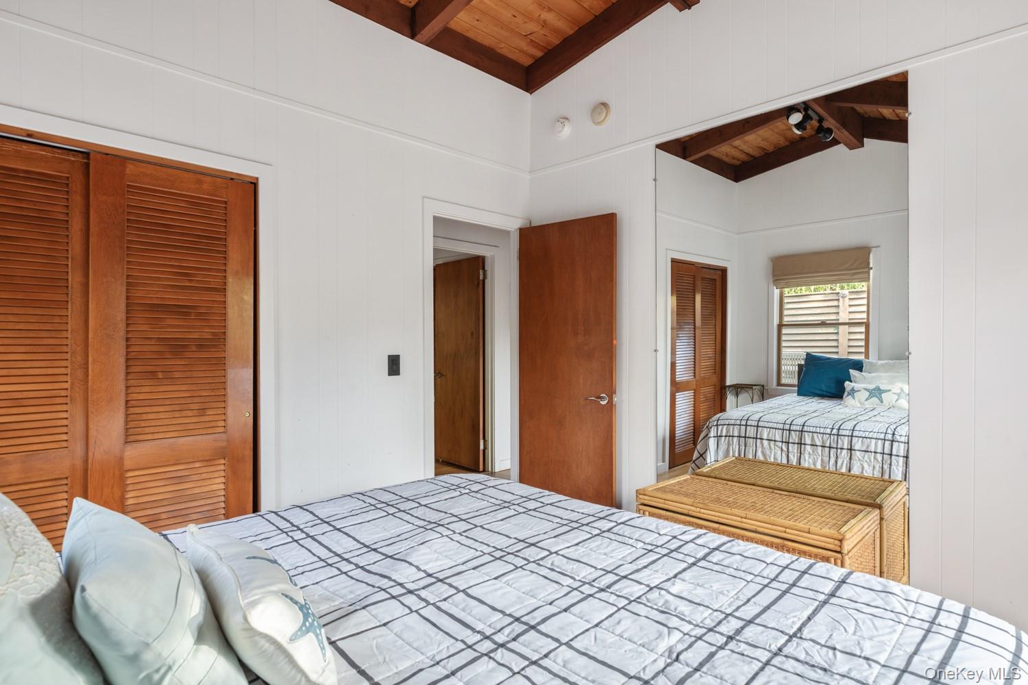 19 Crescent Avenue, Seaview, NY 11770