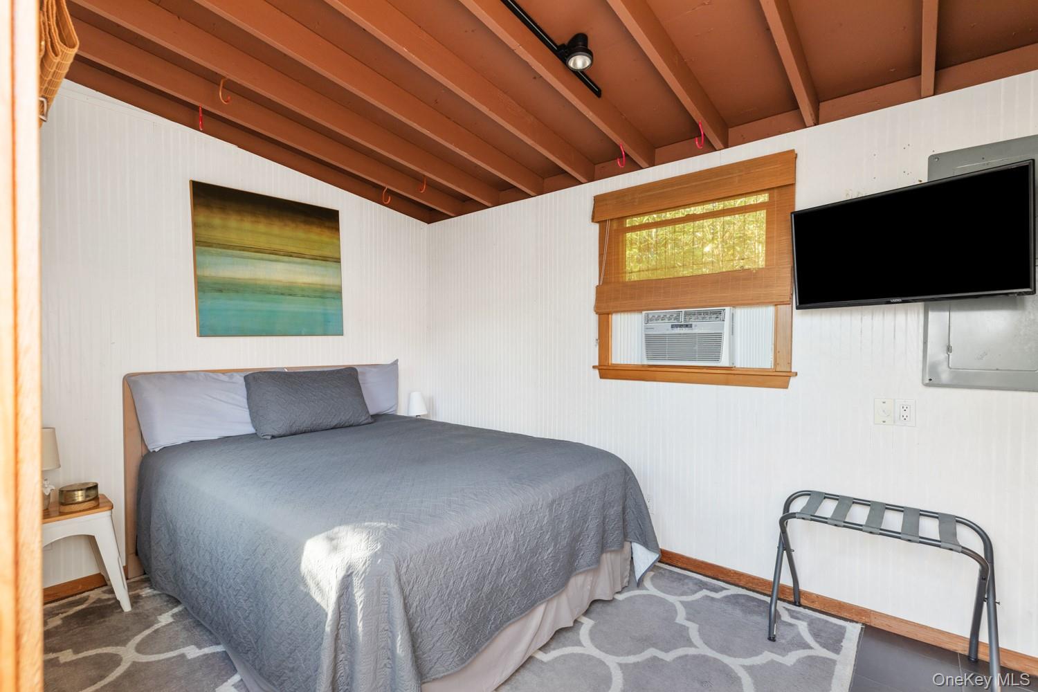 19 Crescent Avenue, Seaview, NY 11770