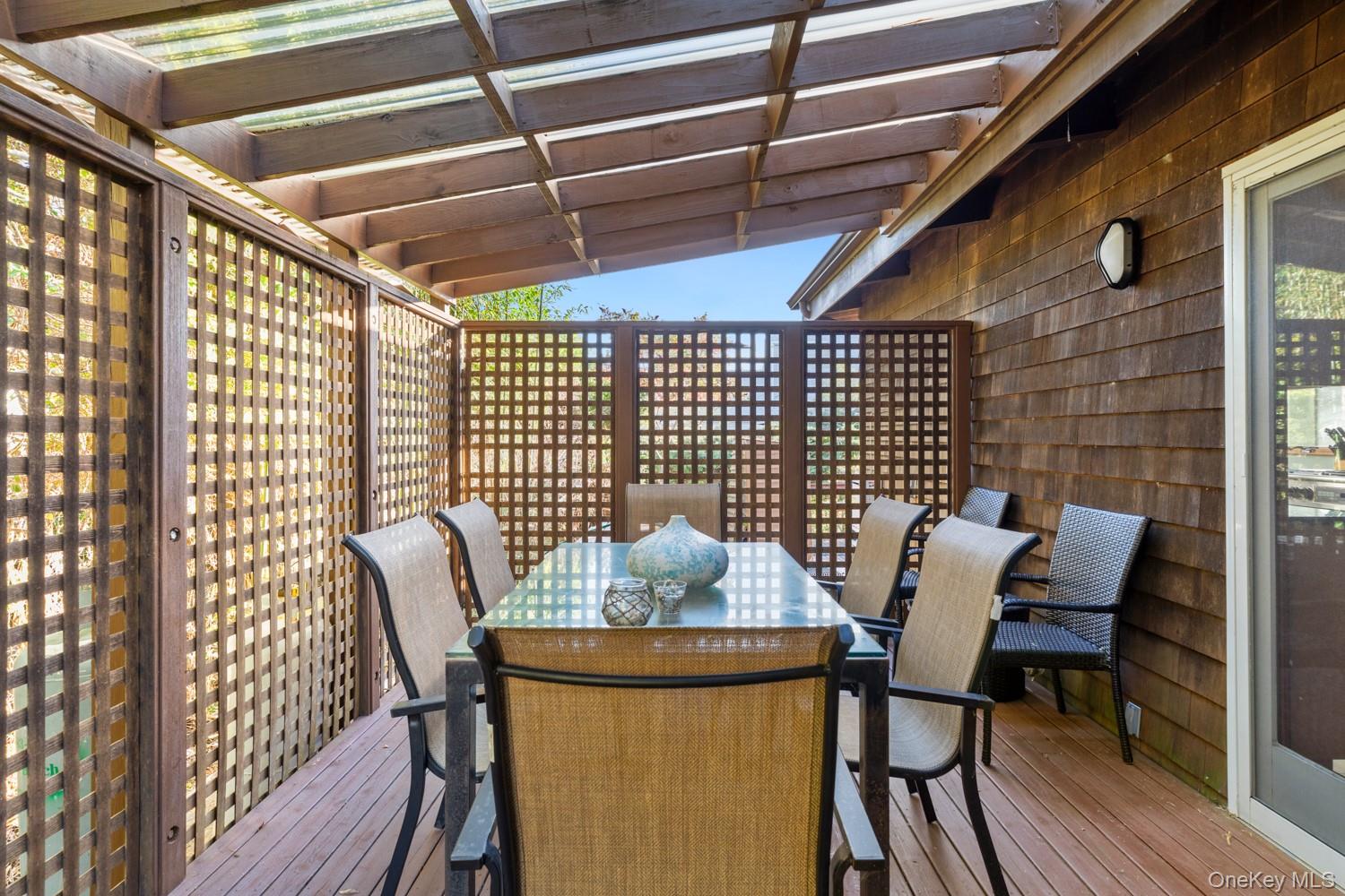 19 Crescent Avenue, Seaview, NY 11770