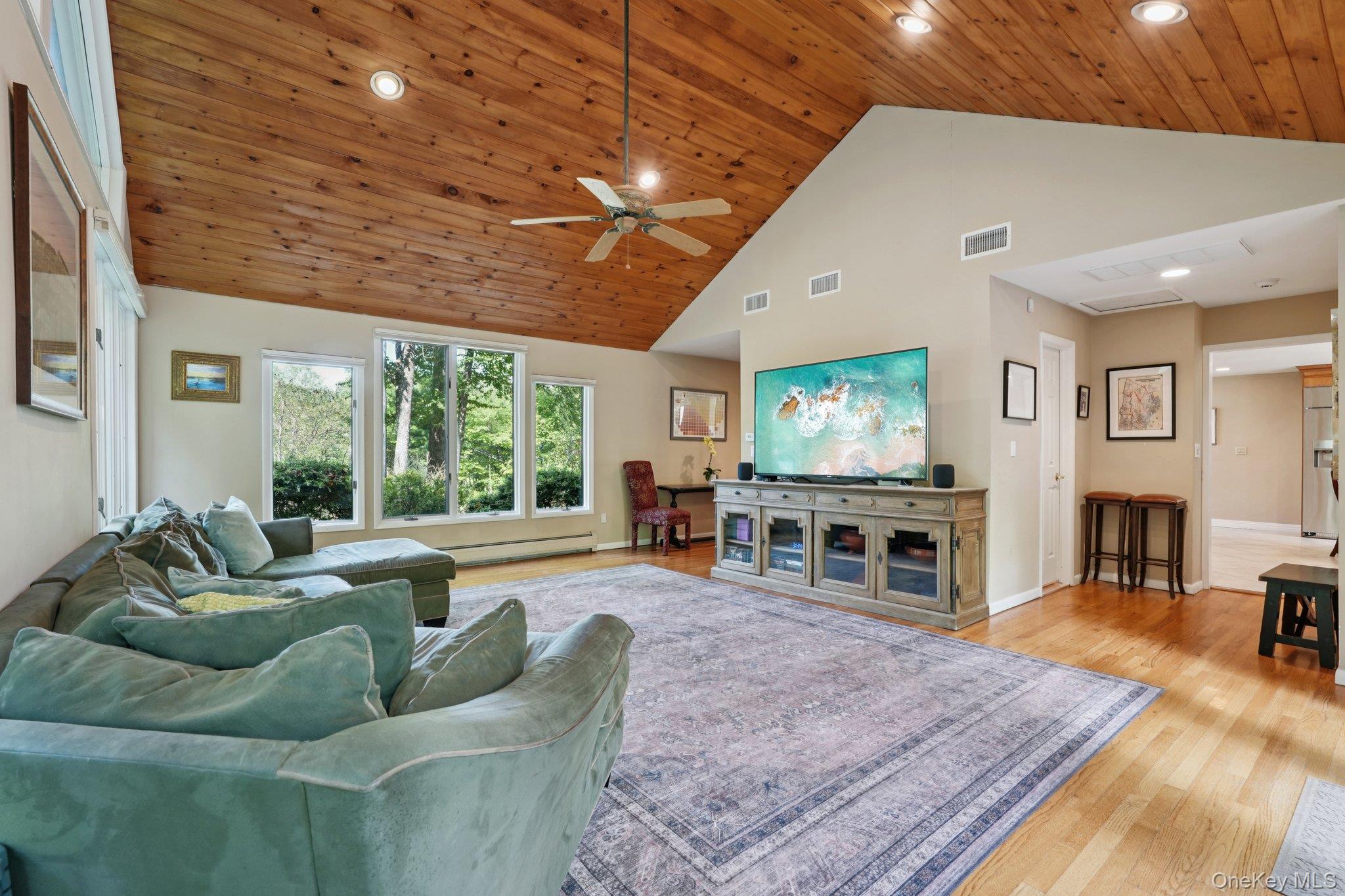 11 Old Phillips Hill Road, New City, NY 10956