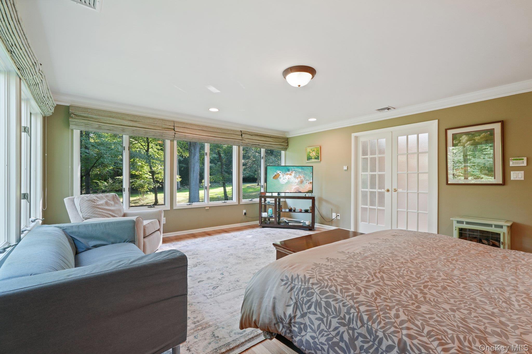 11 Old Phillips Hill Road, New City, NY 10956