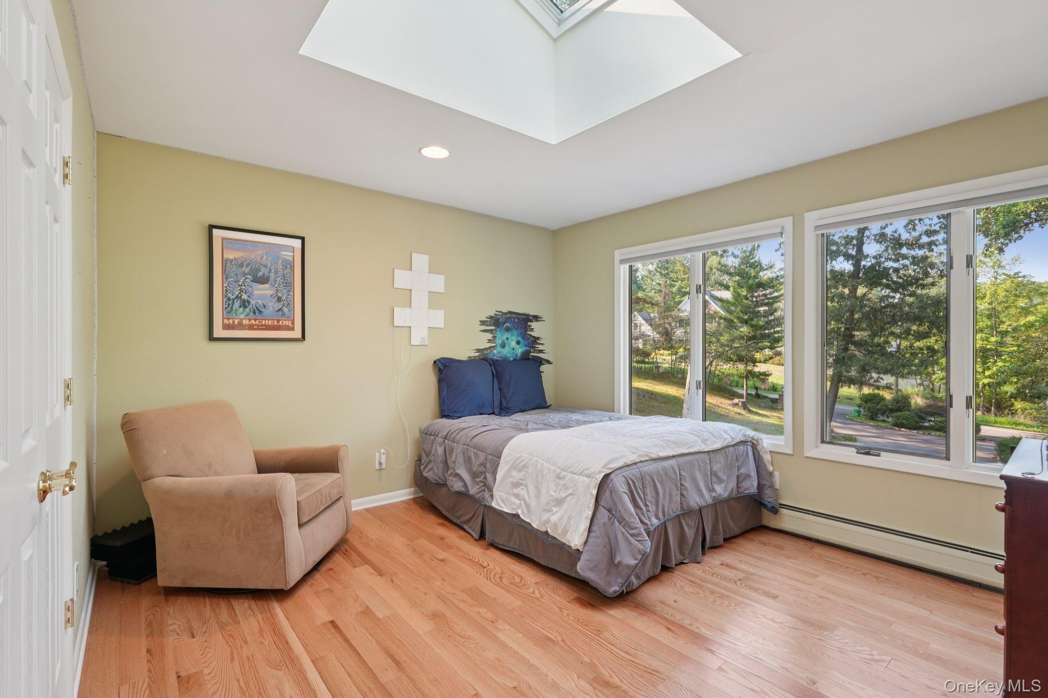 11 Old Phillips Hill Road, New City, NY 10956