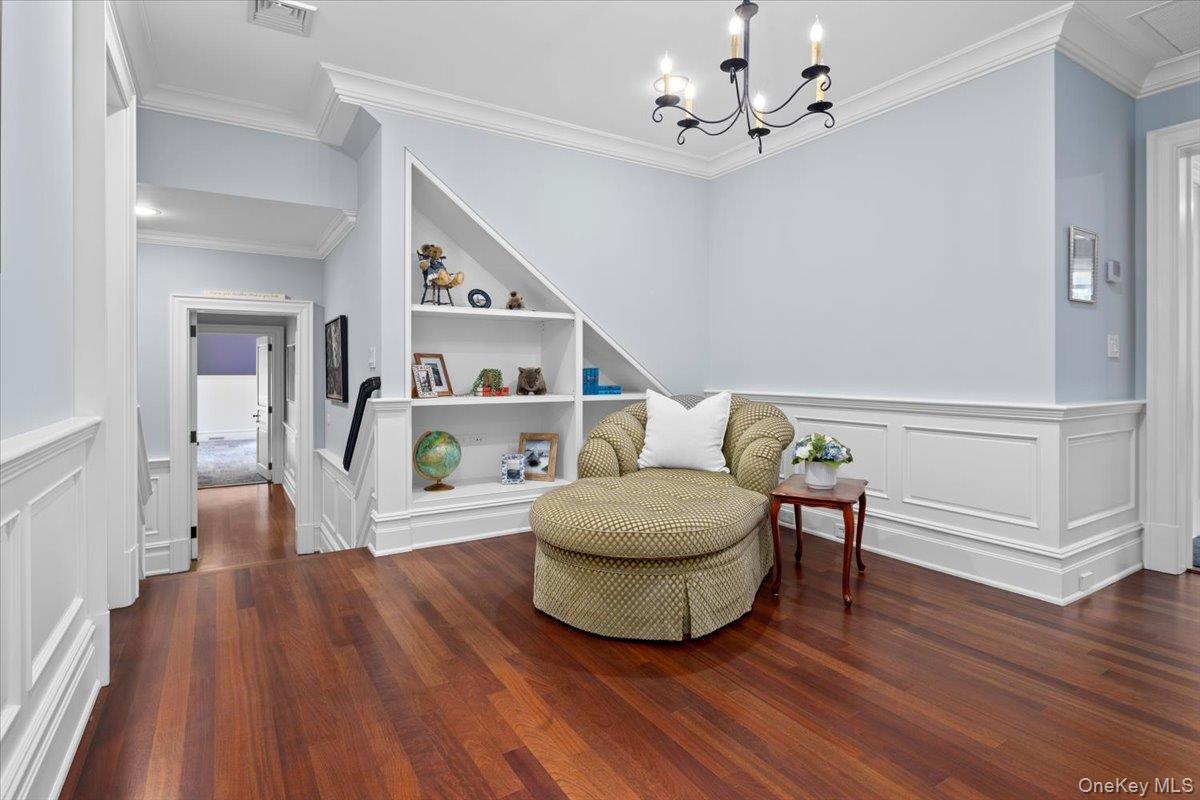 2 Sunset Drive, Head Of The Harbor, NY 11780