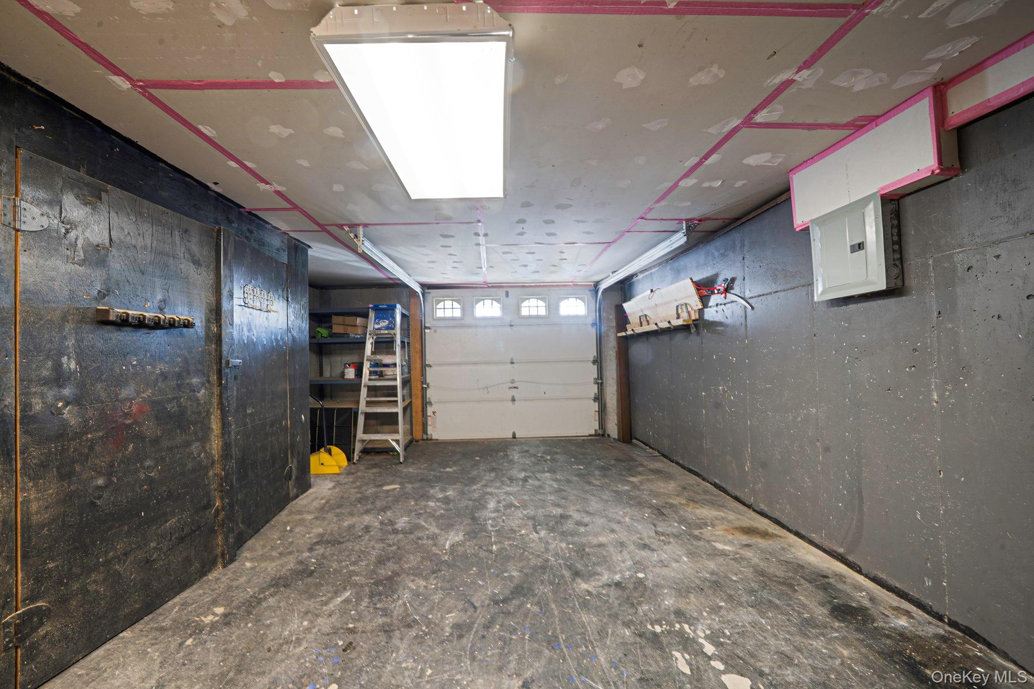 533 Beach 127th Street, Belle Harbor, NY 11694