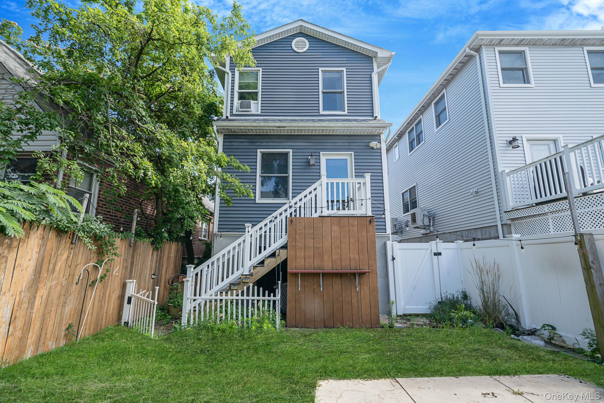 533 Beach 127th Street, Belle Harbor, NY 11694