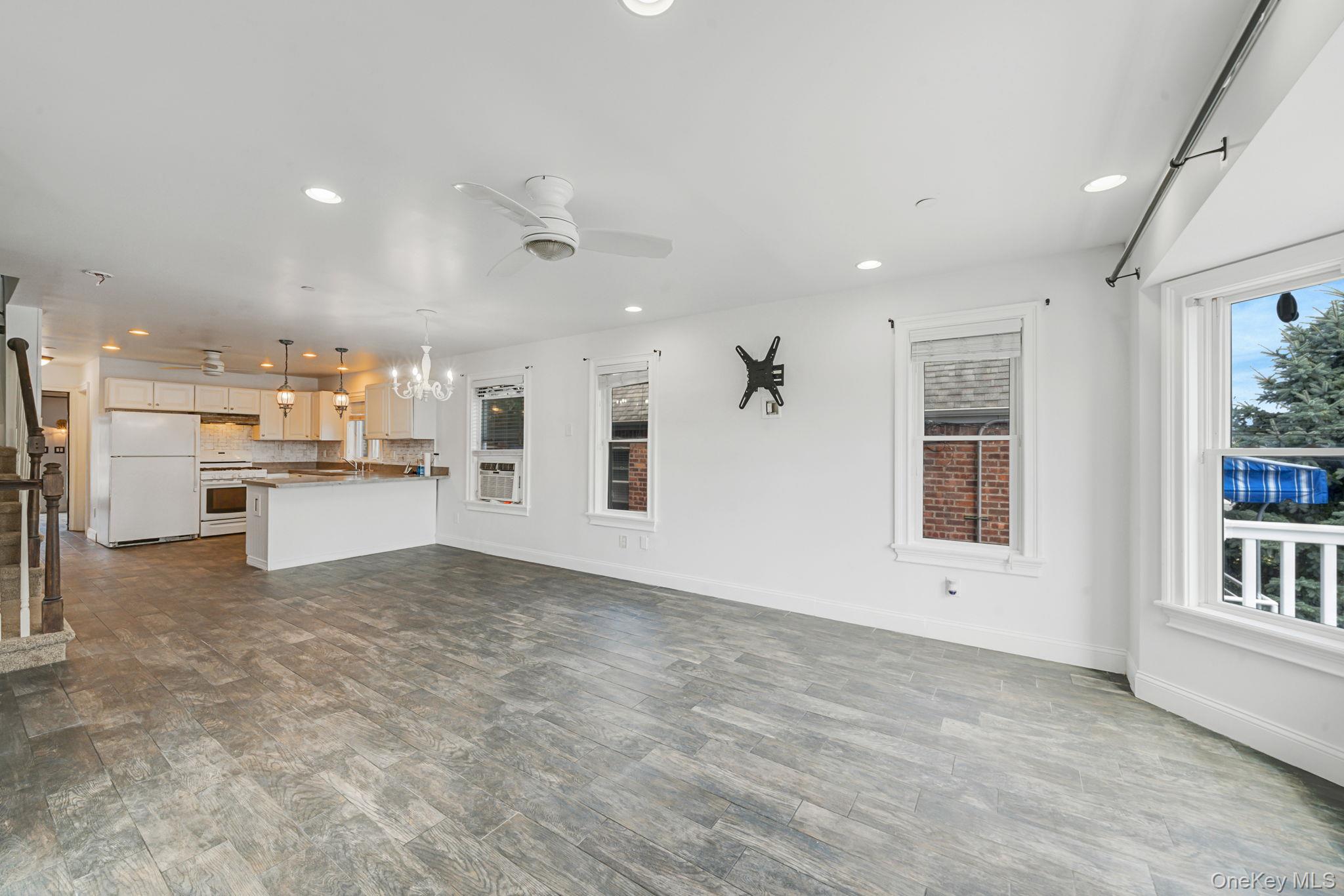 533 Beach 127th Street, Belle Harbor, NY 11694