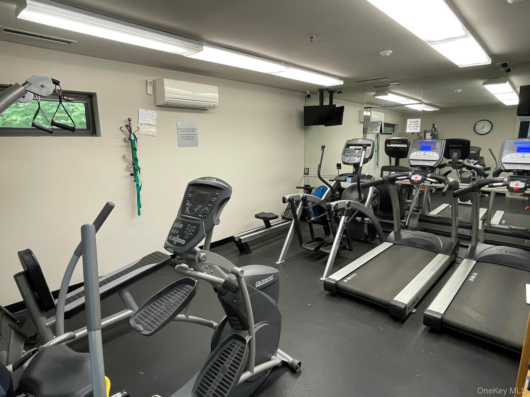 414 Pine Grove Lane, Hartsdale, NY 10530