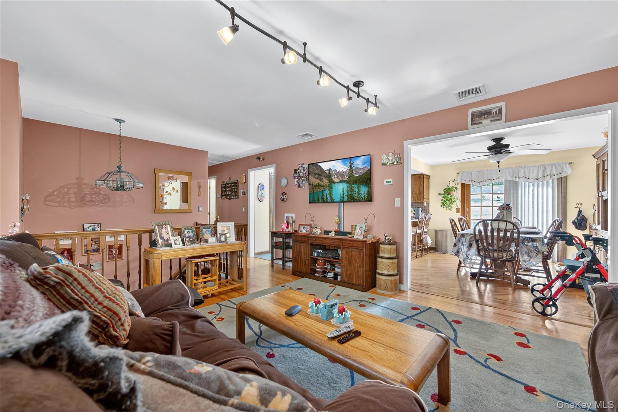 29 Beverly Drive, Warwick, NY 10990