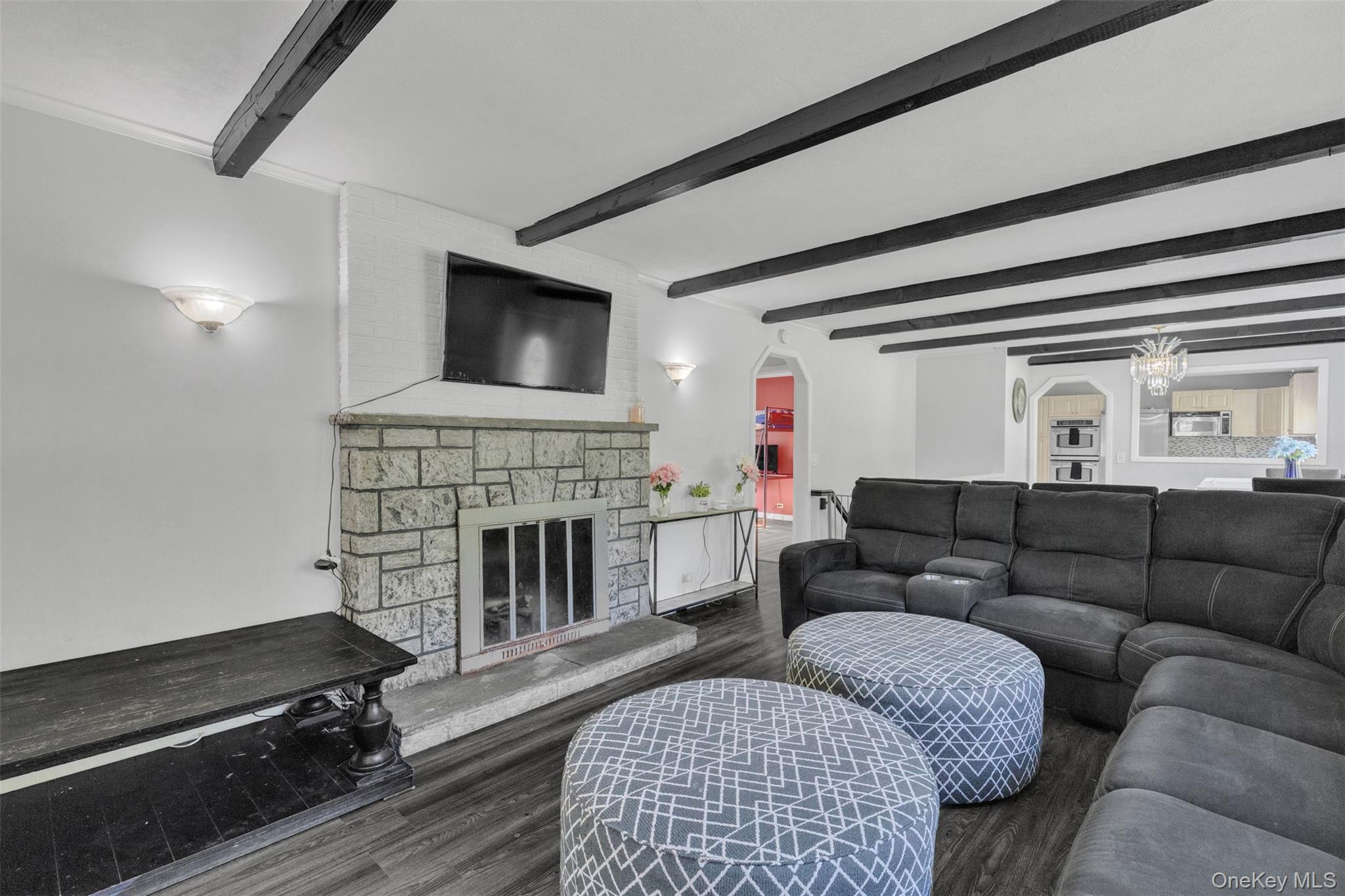 271 Hill Street, Mahopac, NY 10541