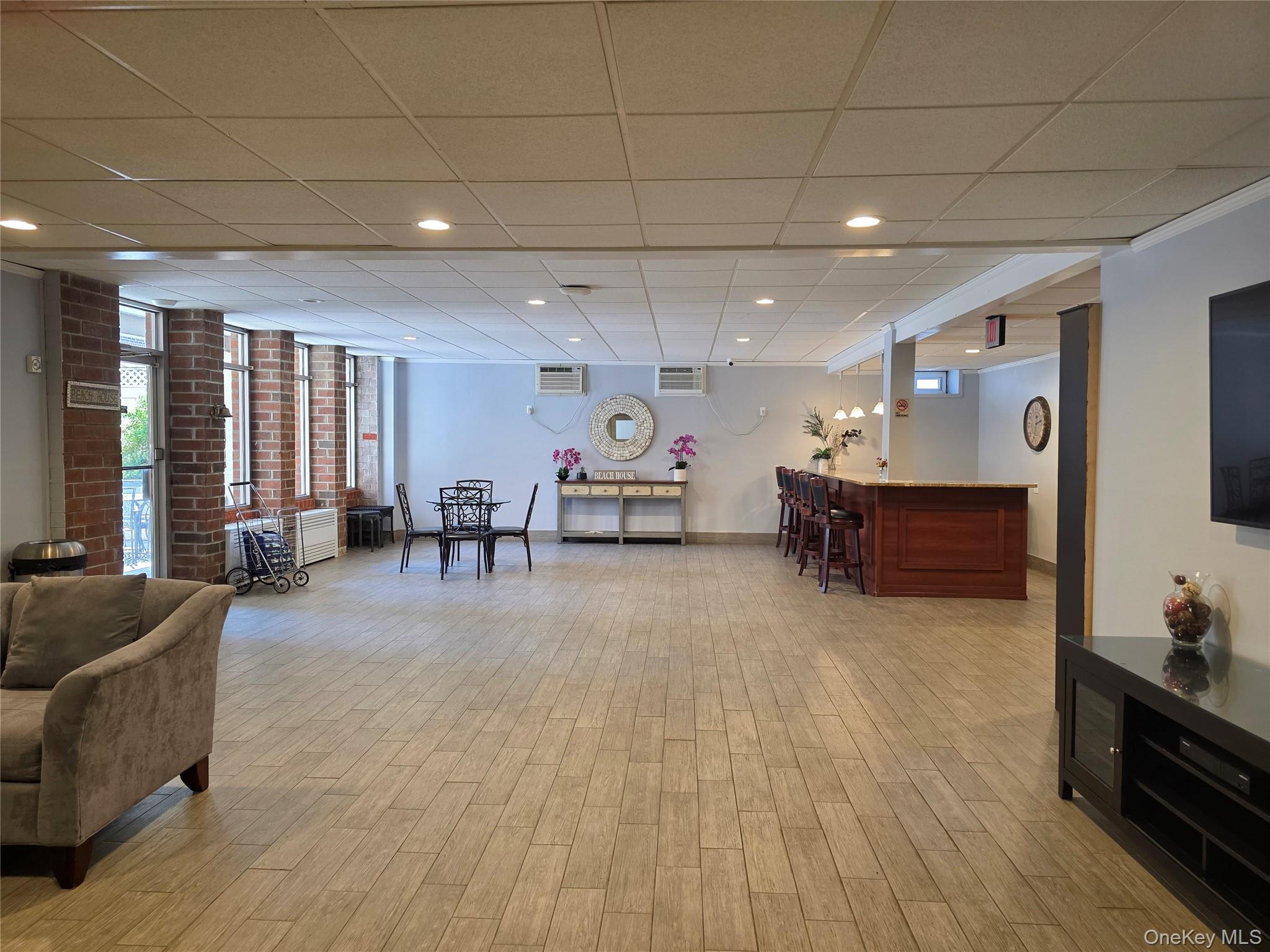 740 E Broadway # 3E, Long Beach, NY 11561