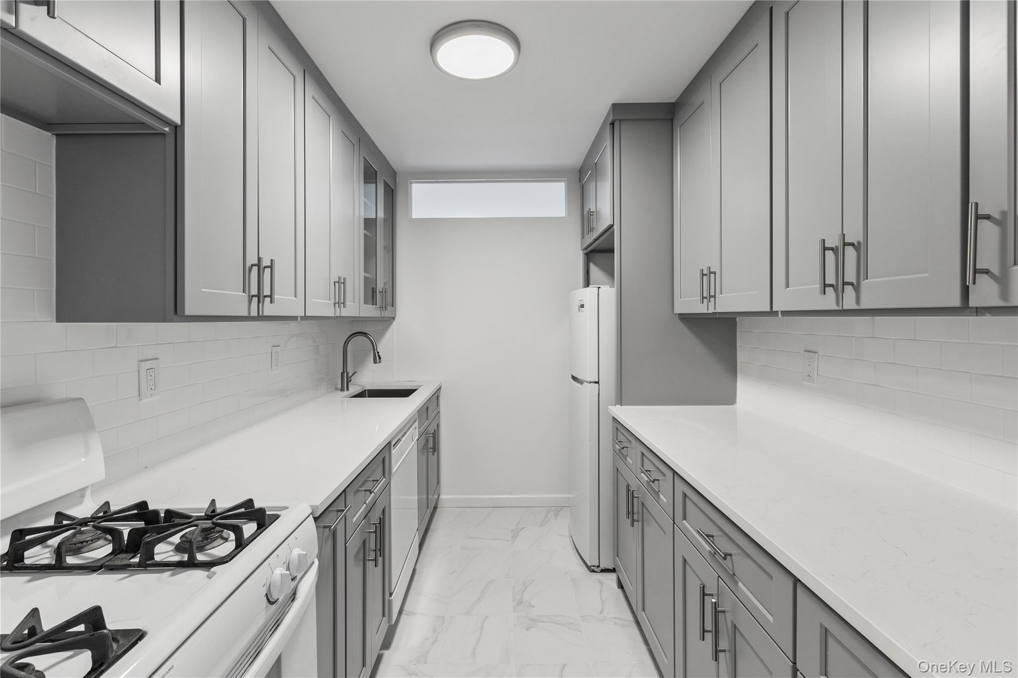 740 E Broadway # 3E, Long Beach, NY 11561