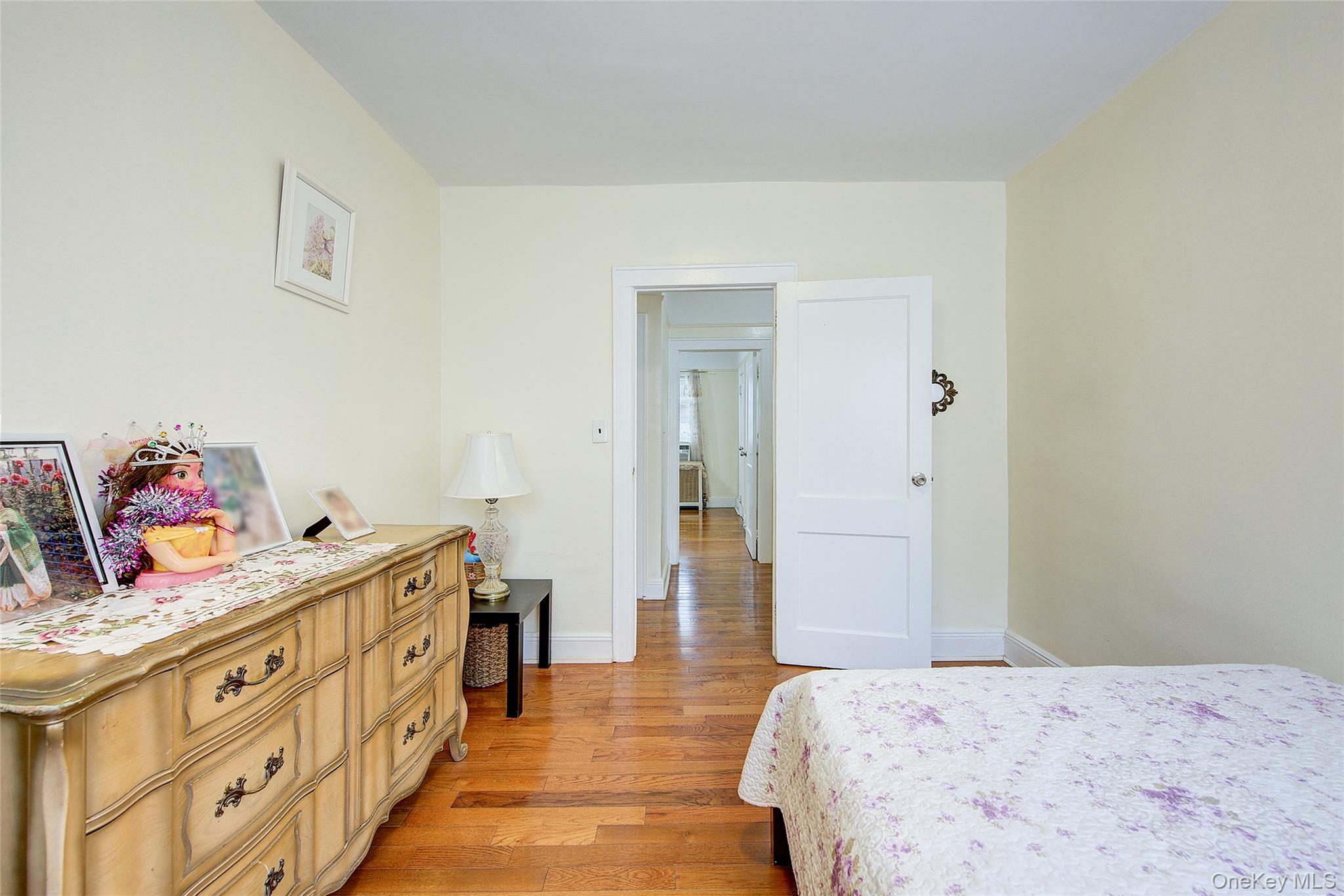 161-10 84th Road, Jamaica Hills, NY 11432