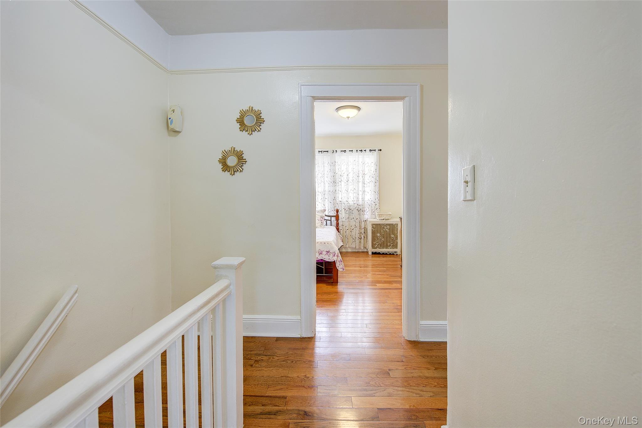 161-10 84th Road, Jamaica Hills, NY 11432