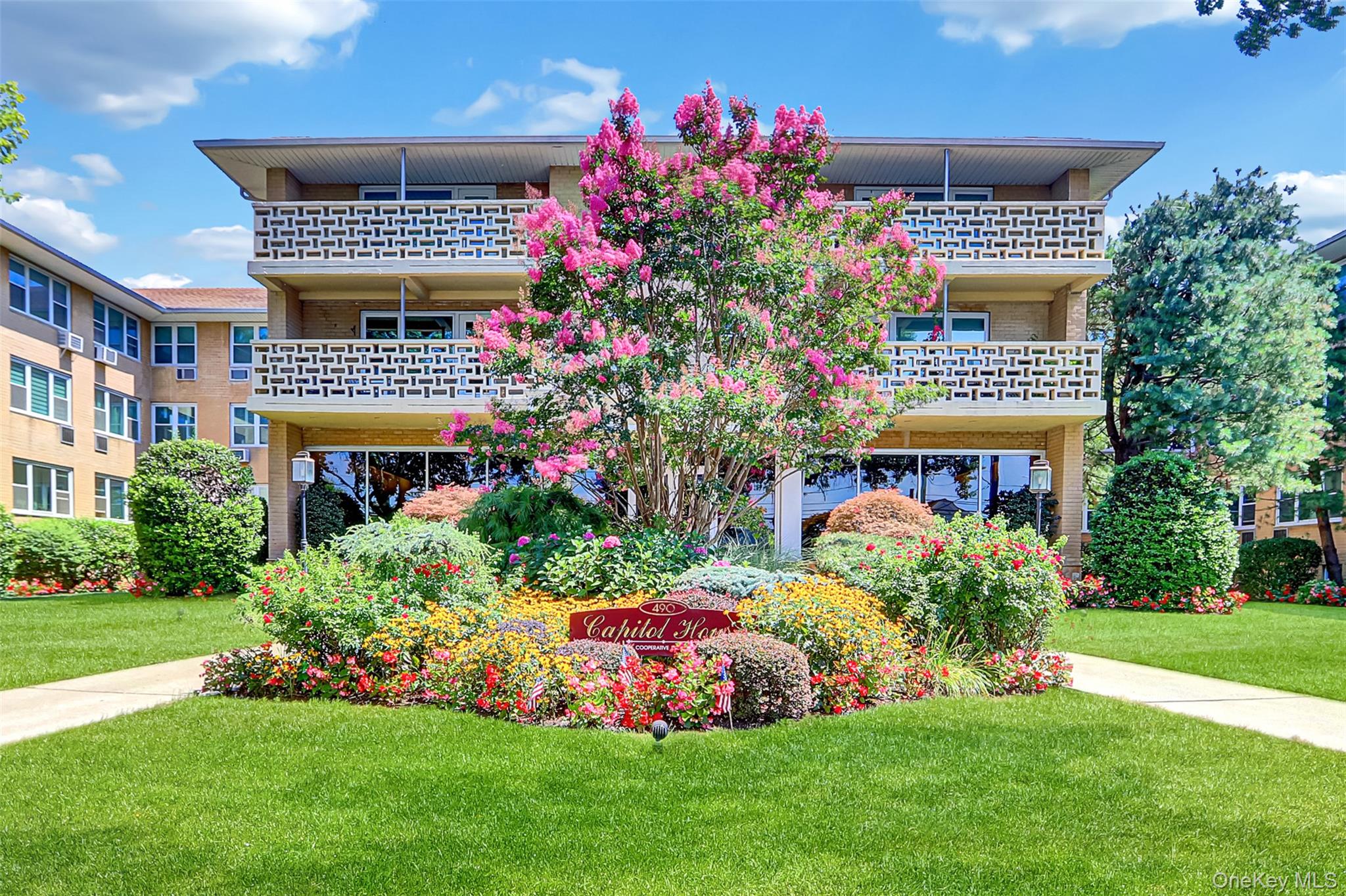 490 Atlantic Avenue # 218, East Rockaway, NY 11518