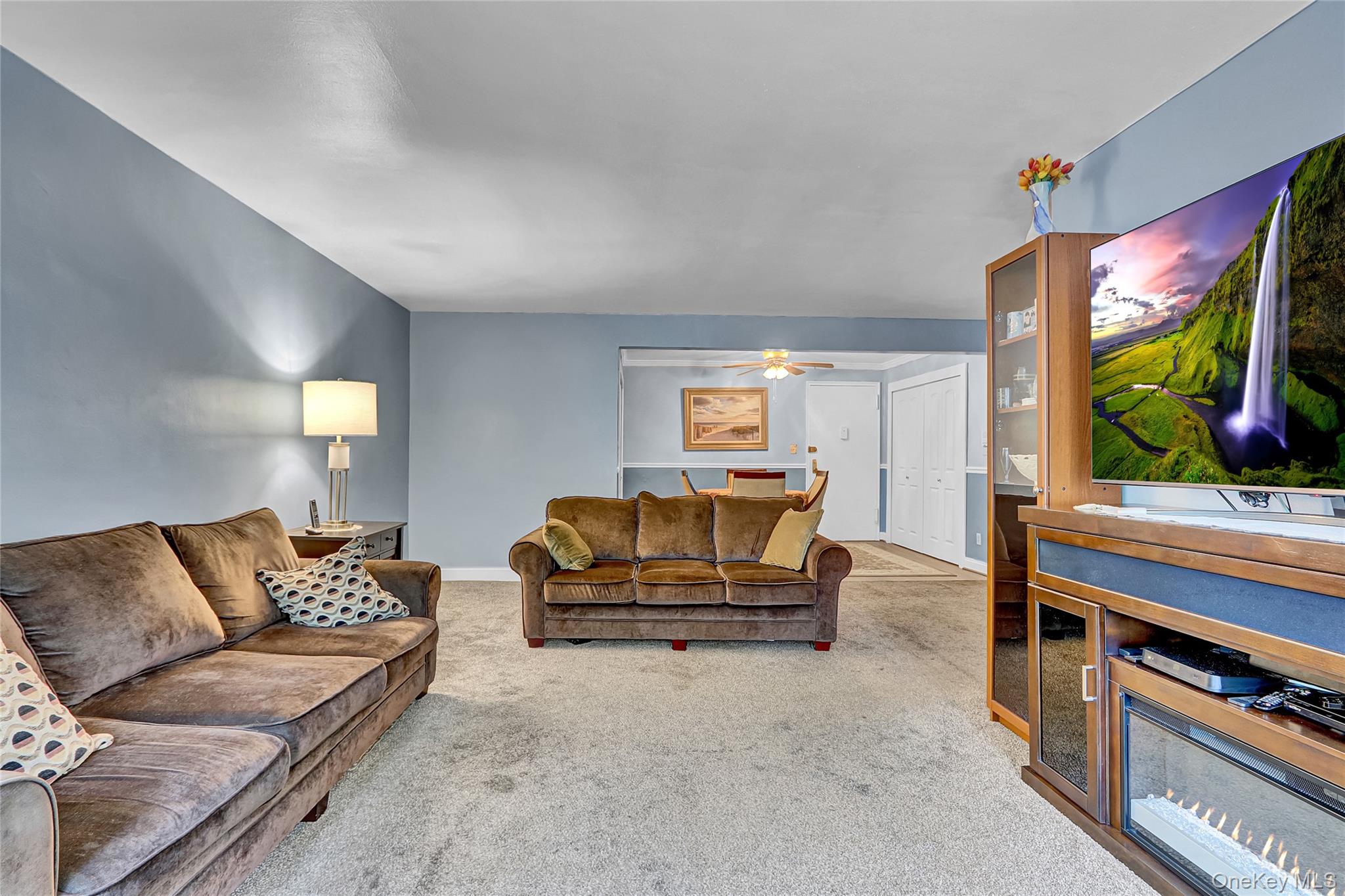 490 Atlantic Avenue # 218, East Rockaway, NY 11518