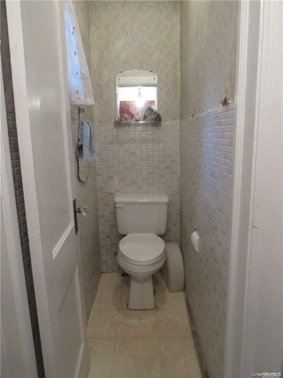 8302 116th Street, Richmond Hill, NY 11418