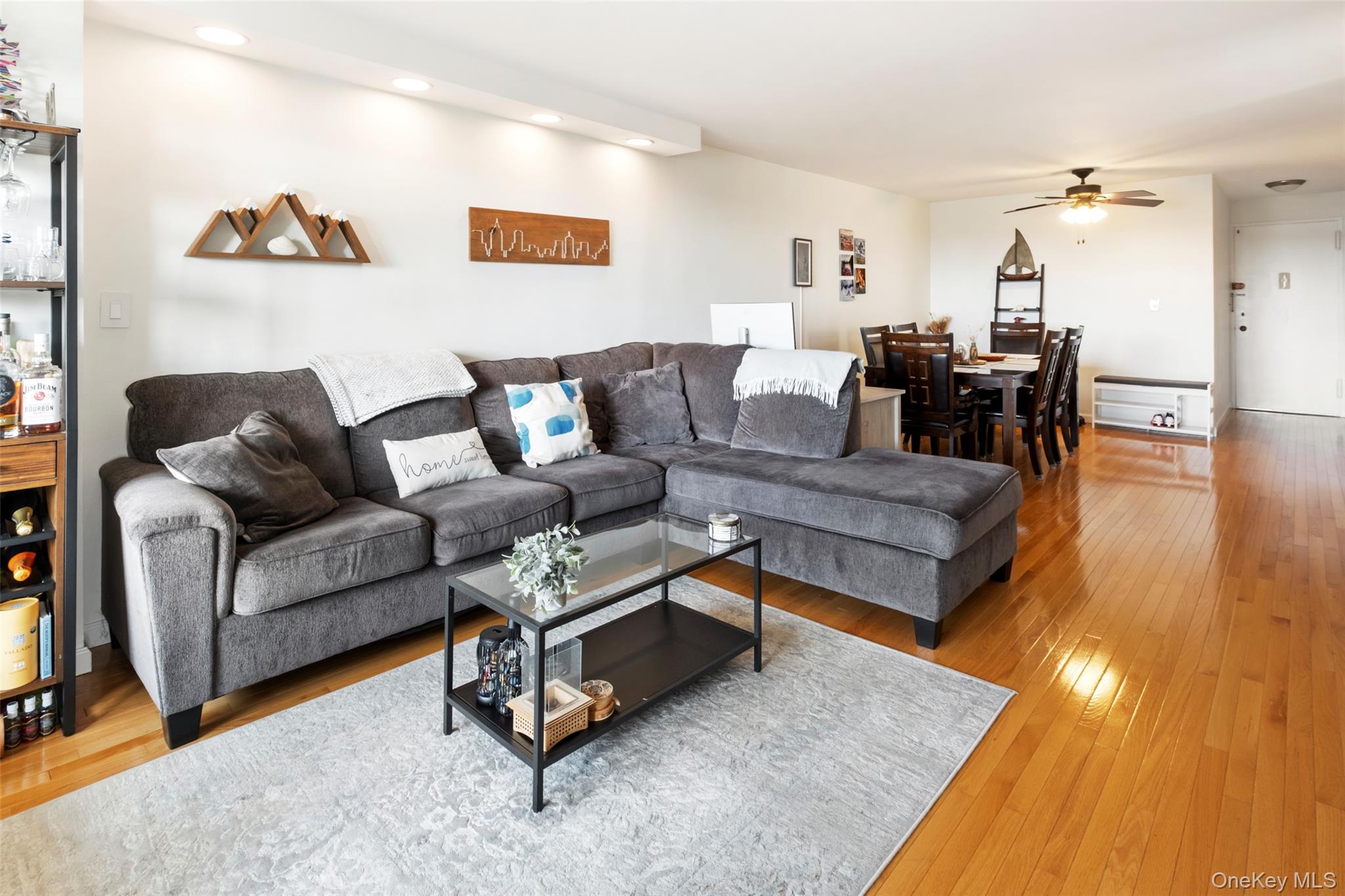 110-11 Queens Boulevard # 14L, Forest Hills, NY 11375