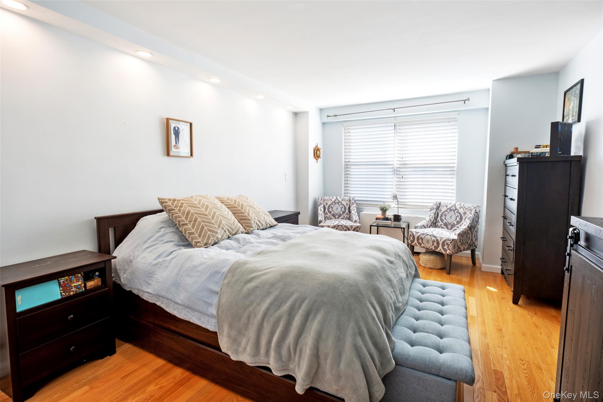 110-11 Queens Boulevard # 14L, Forest Hills, NY 11375