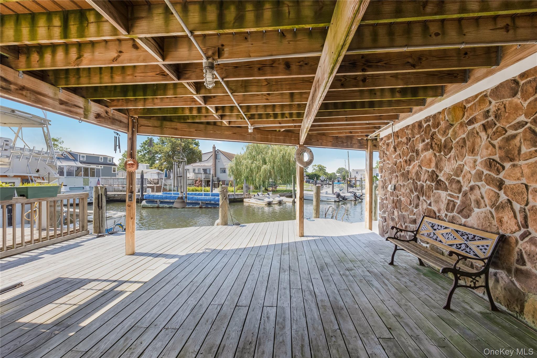 729 S 9th Street, Lindenhurst, NY 11757