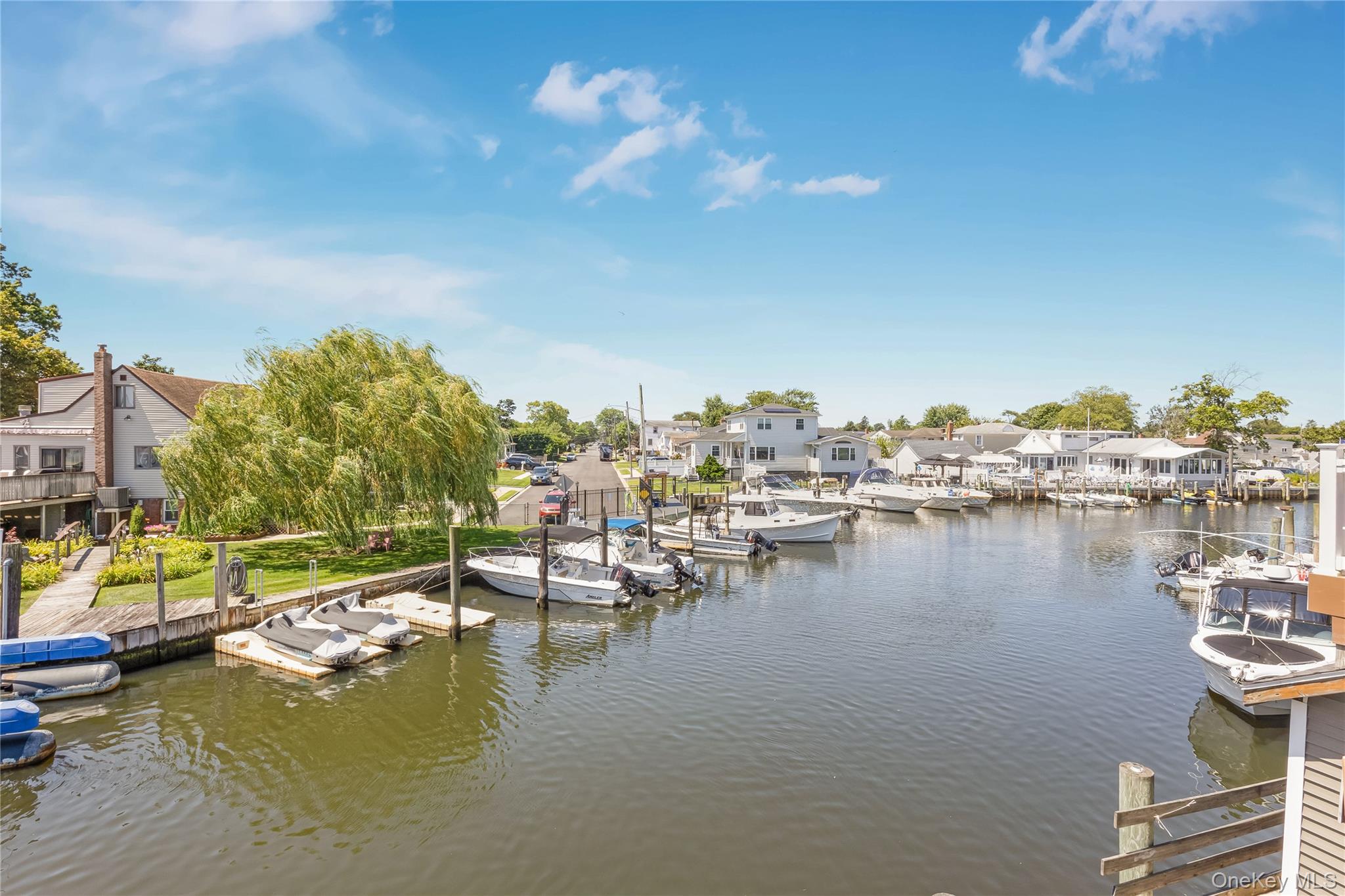 729 S 9th Street, Lindenhurst, NY 11757