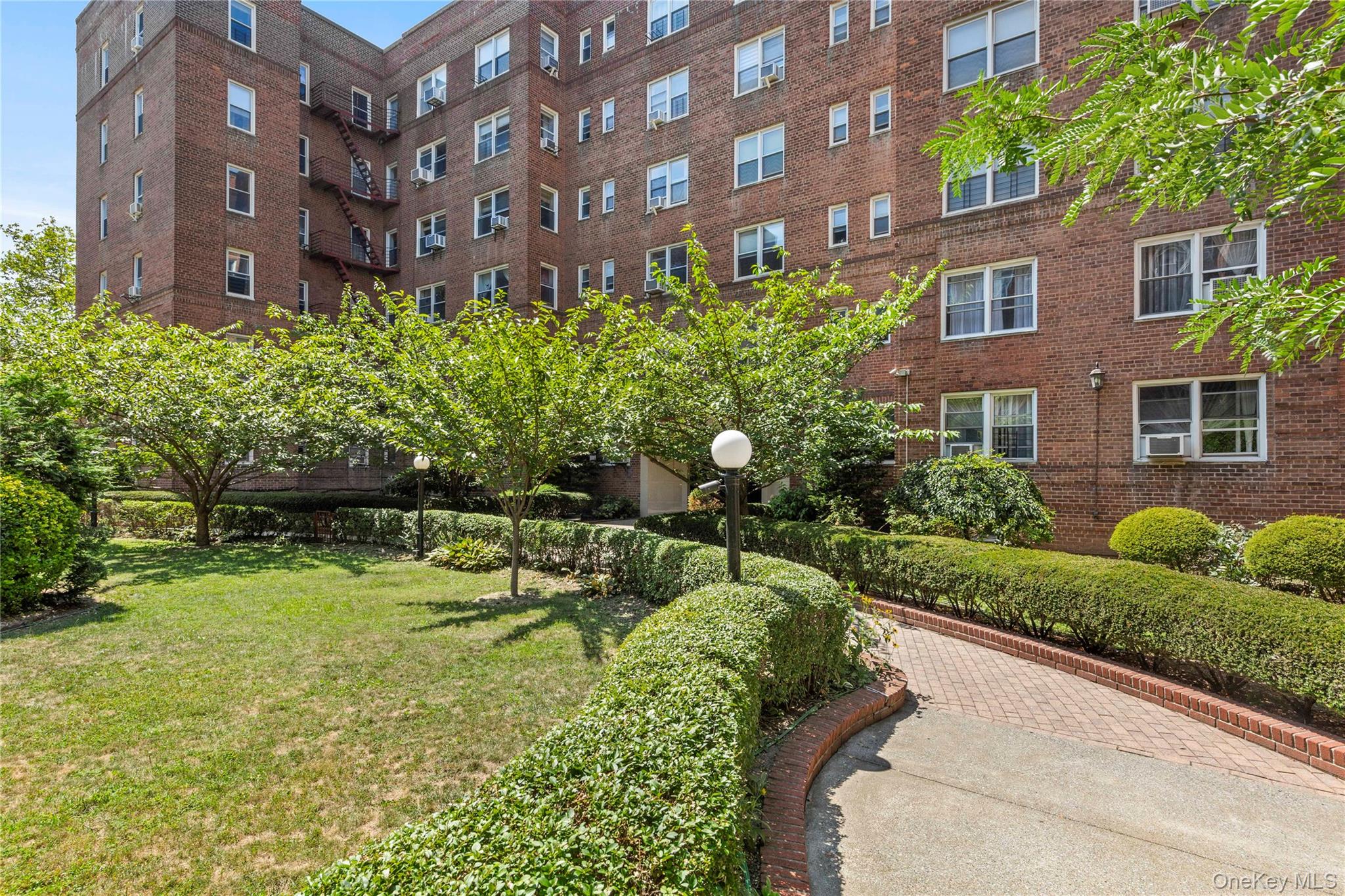99-31 64th Avenue # E9, Rego Park, NY 11374