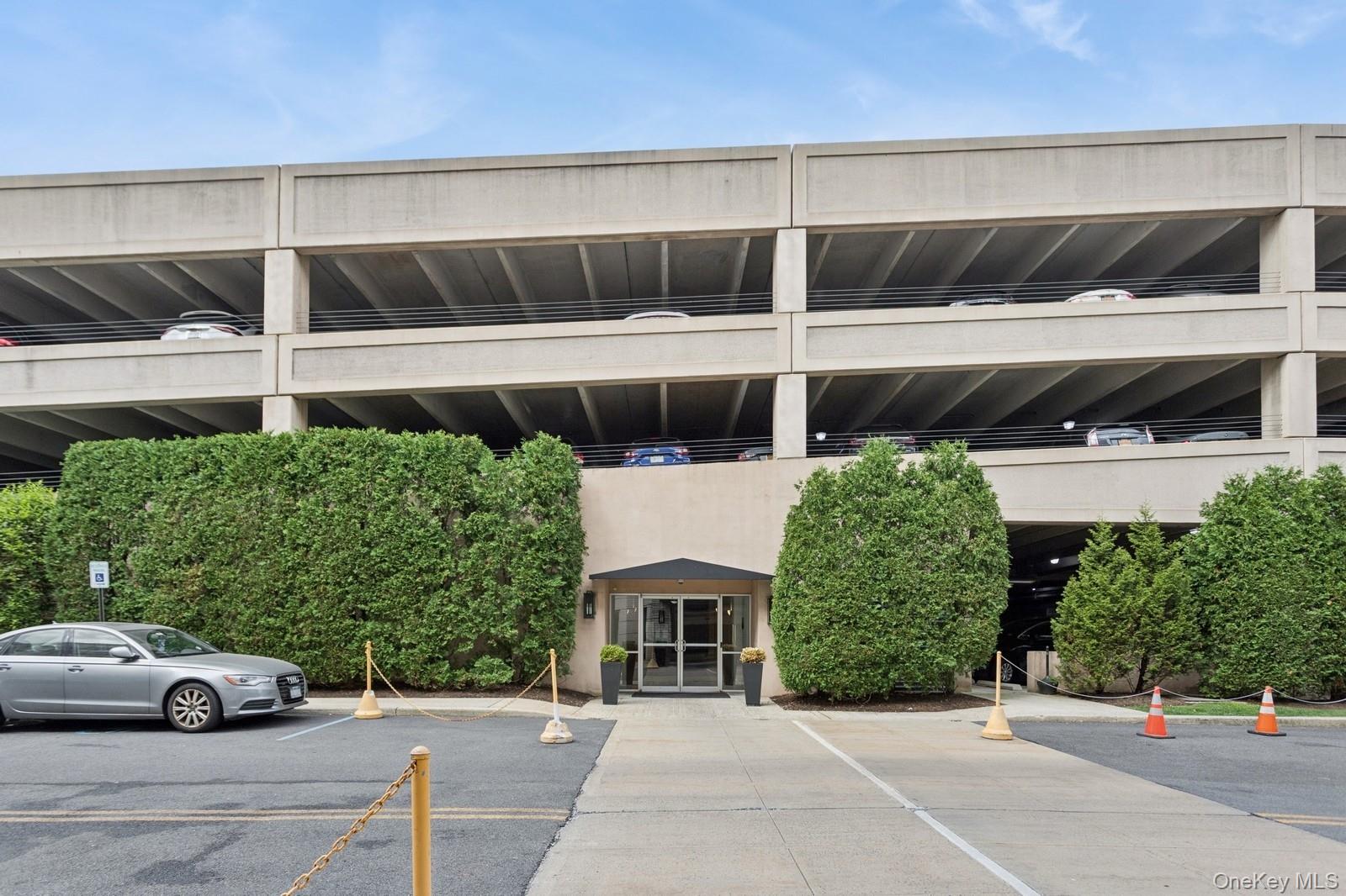 31 Greenridge Avenue # 3J, White Plains, NY 10605