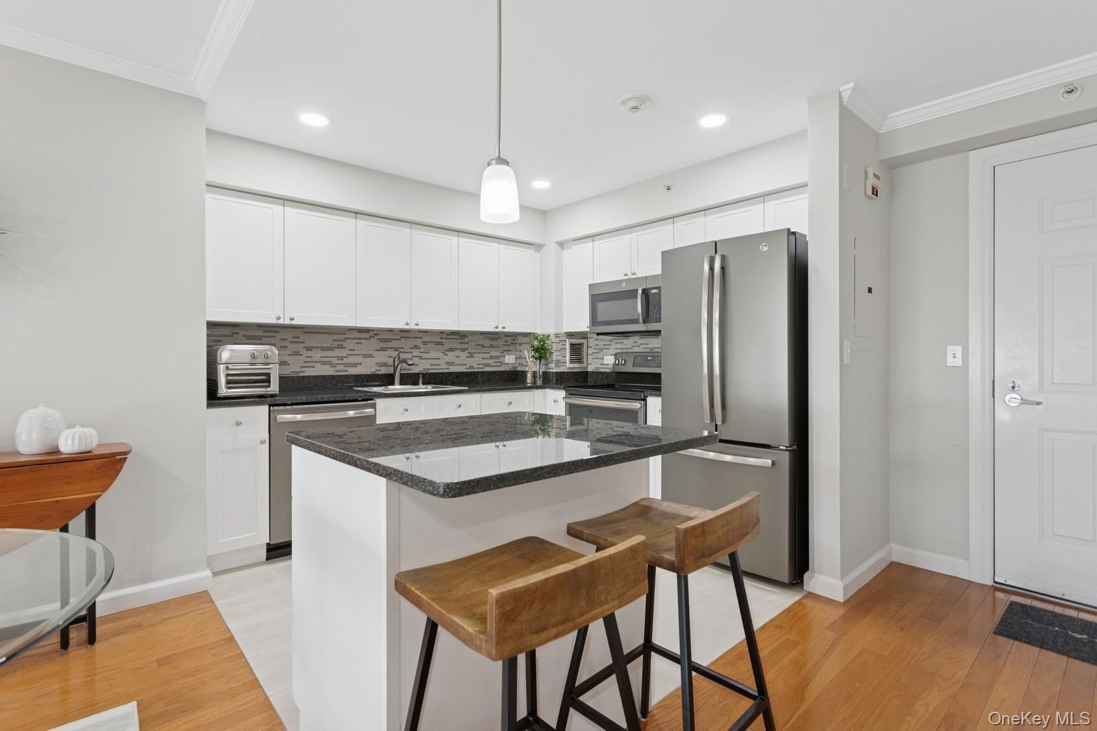 31 Greenridge Avenue # 3J, White Plains, NY 10605