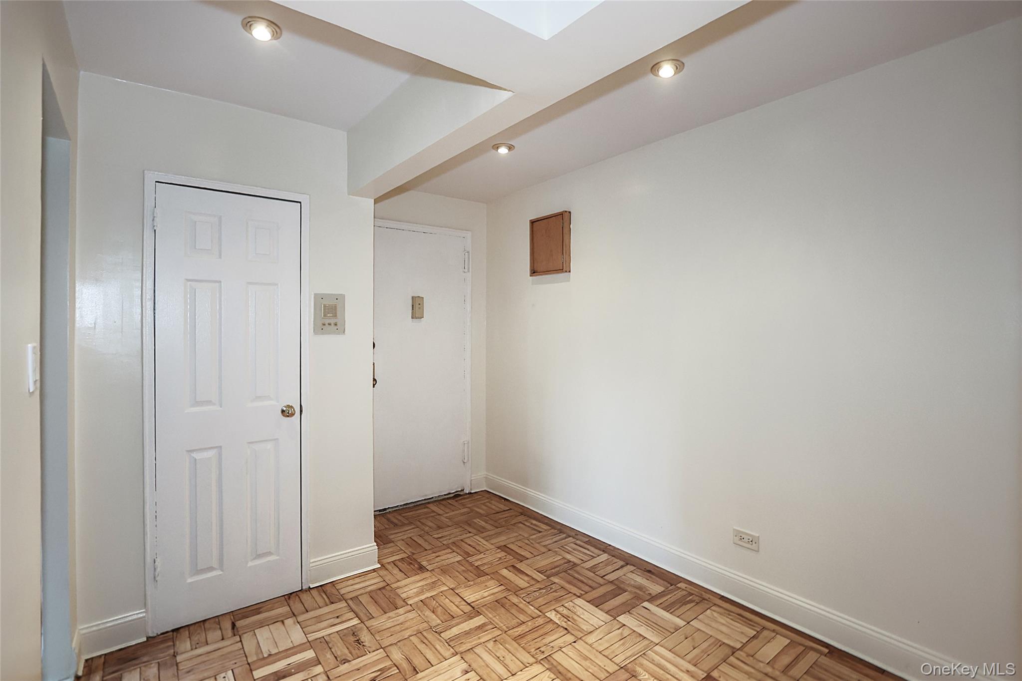 7510 Yellowstone Boulevard # 2C, Rego Park, NY 11374