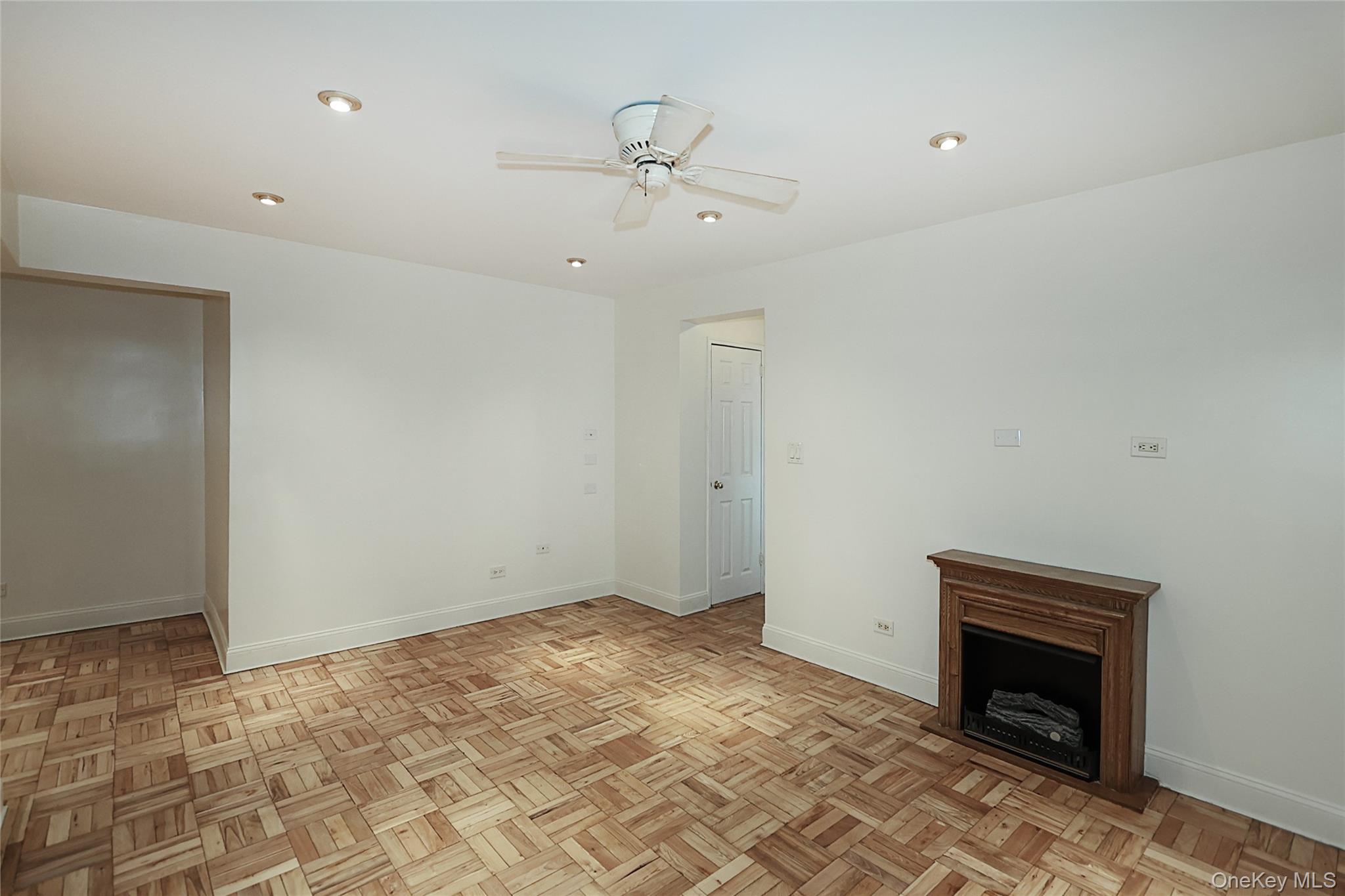 7510 Yellowstone Boulevard # 2C, Rego Park, NY 11374