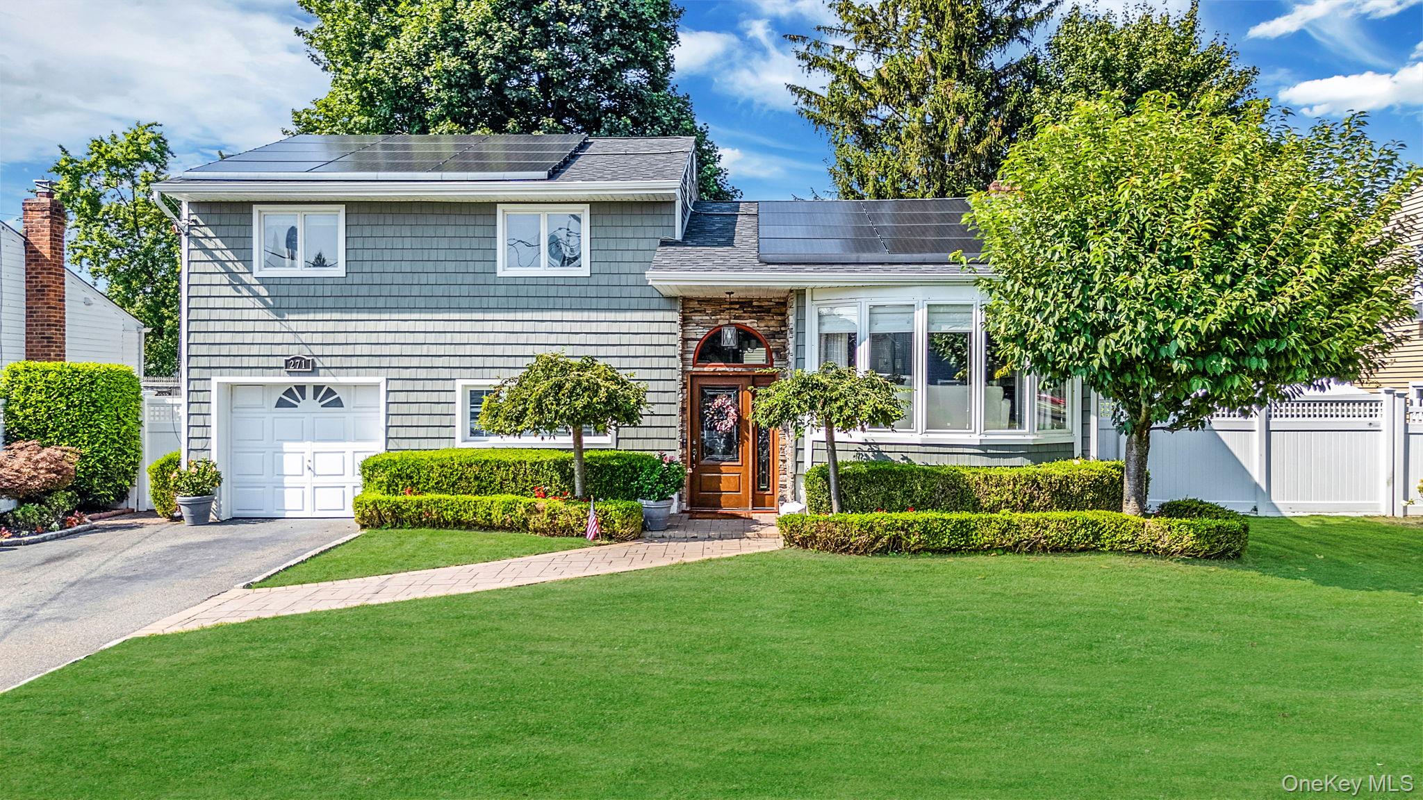 271 N. Kentucky Avenue, Massapequa, NY 11758