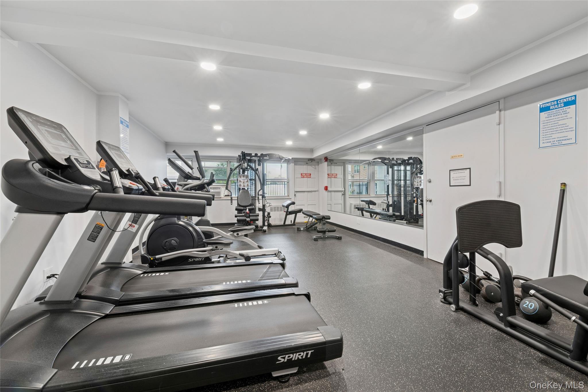 410 E Broadway # 6V, Long Beach, NY 11561