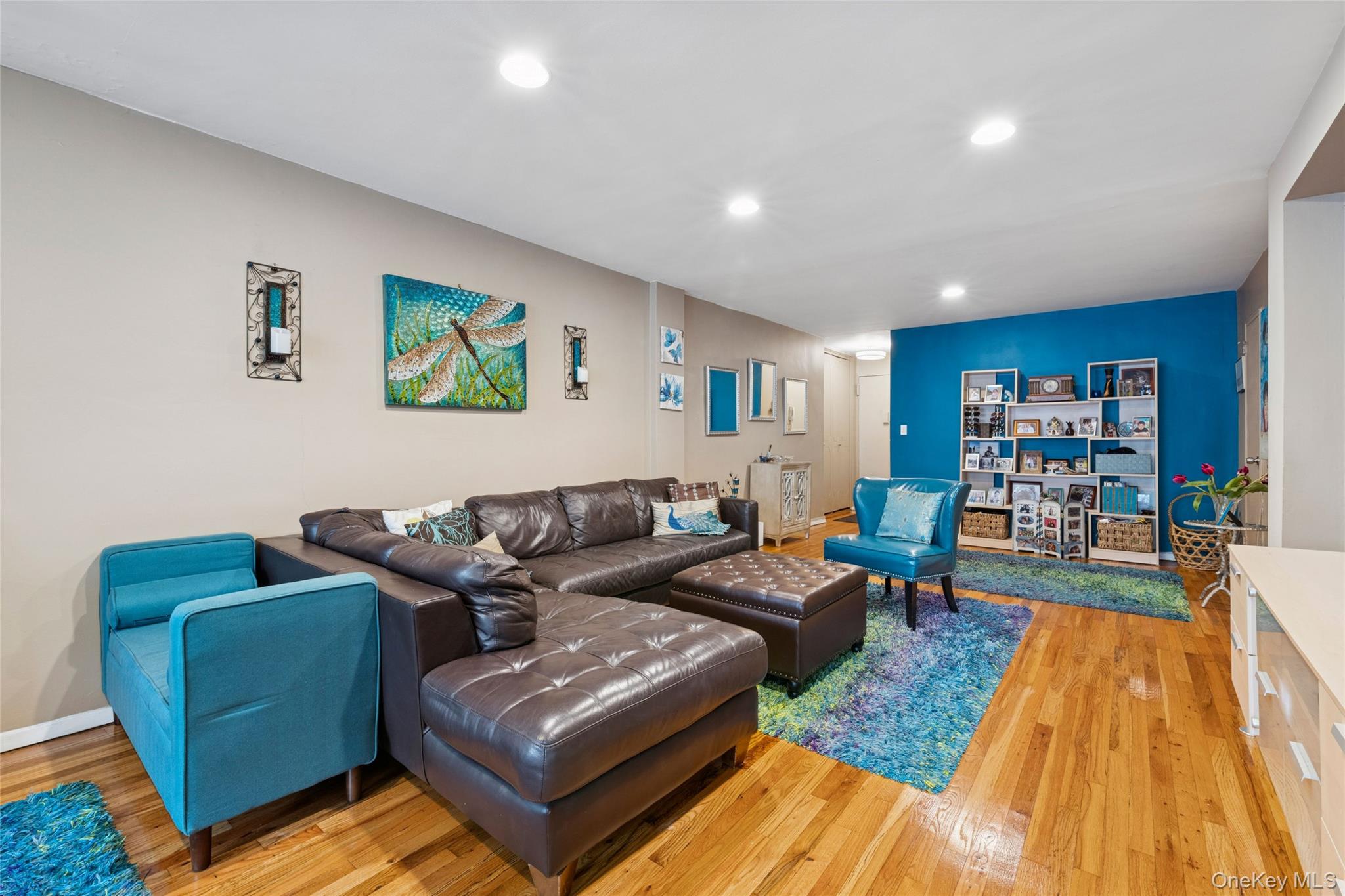 410 E Broadway # 6V, Long Beach, NY 11561